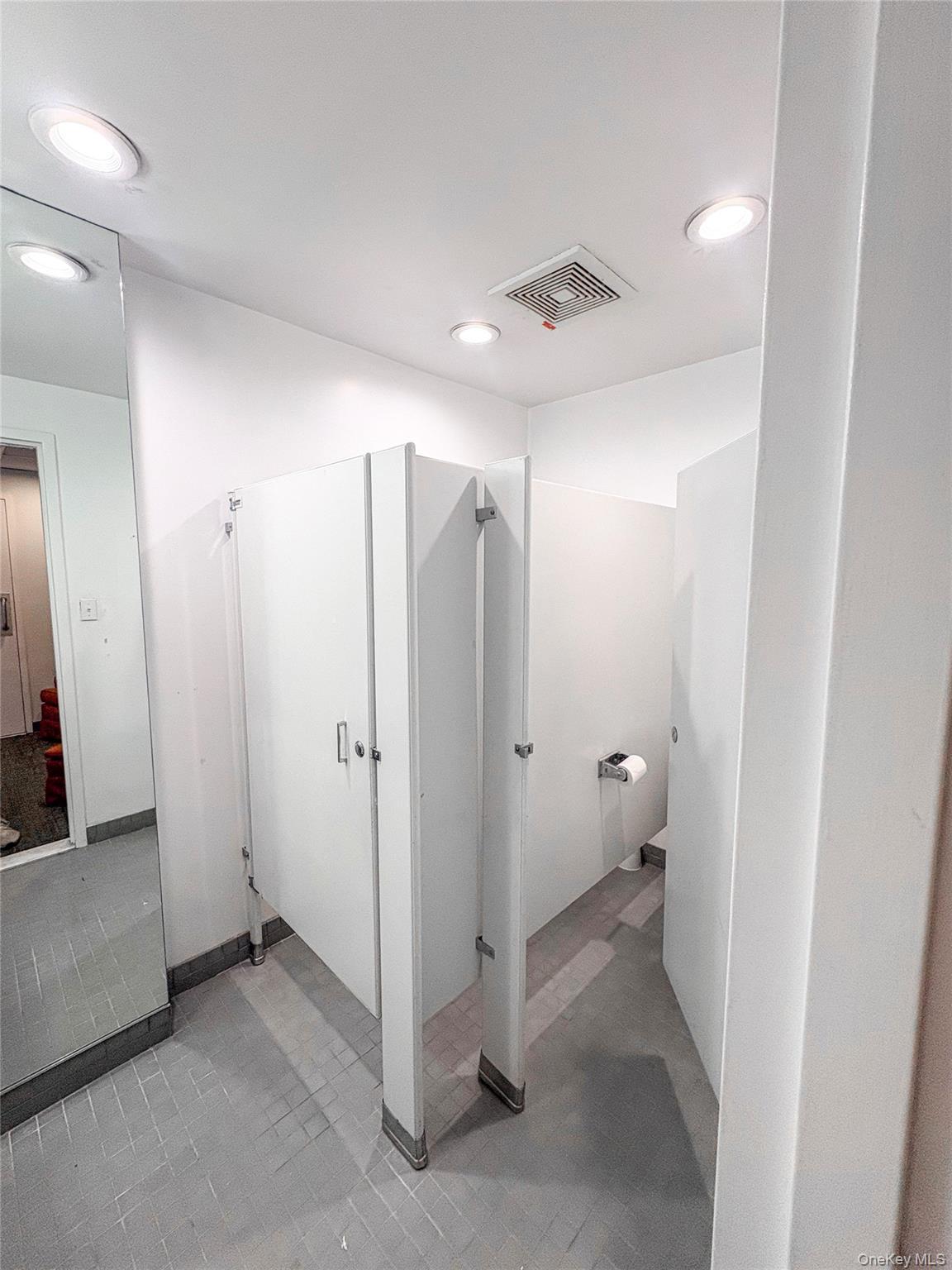 Commercial Lease 112  Manhattan, NY 10025, MLS-968810-32