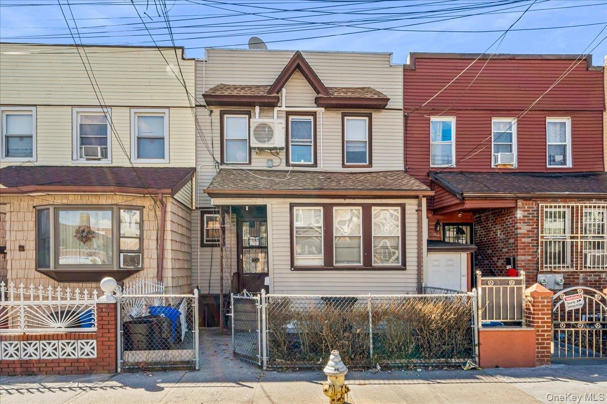 Single Family 81st  Queens, NY 11416, MLS-968827-22