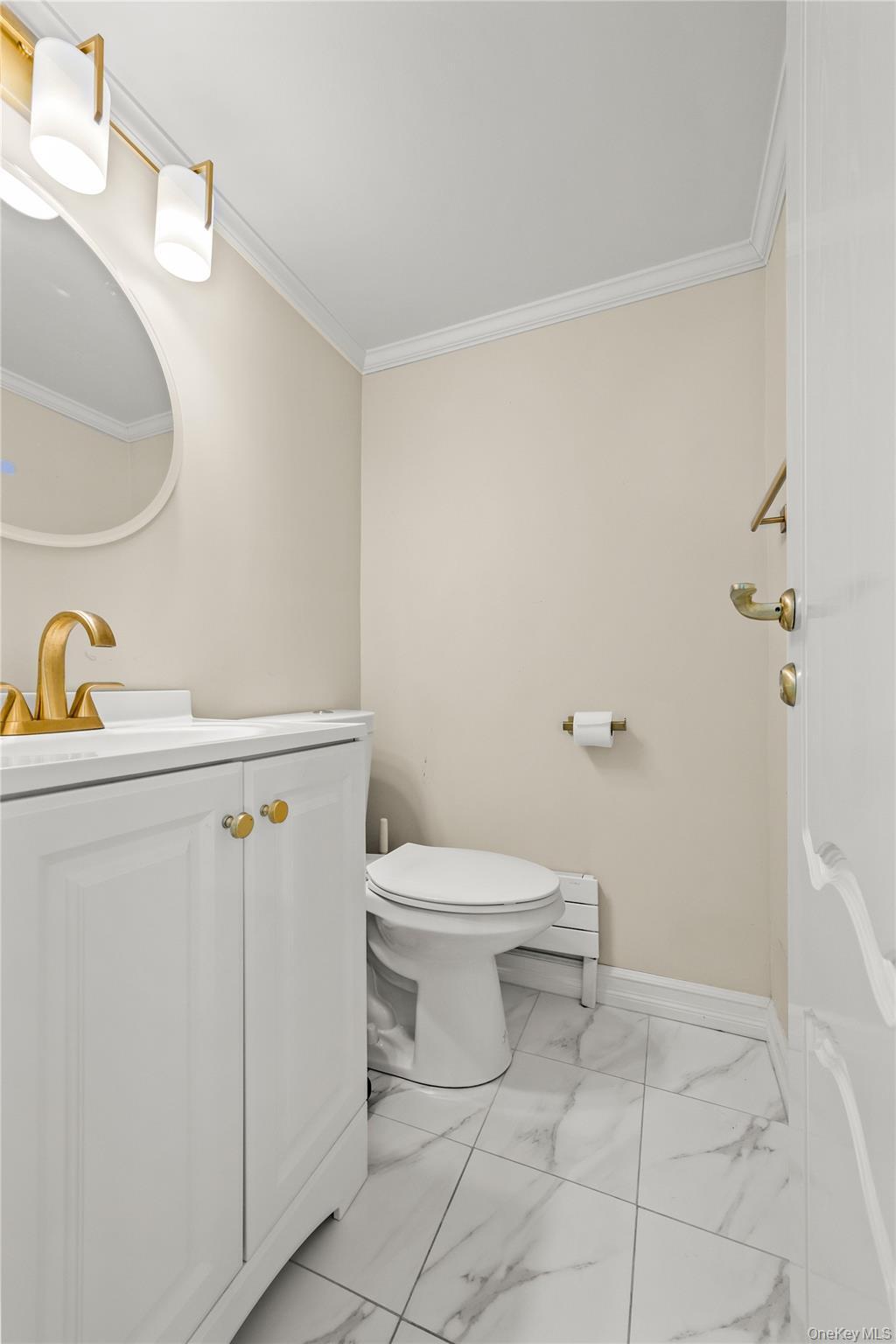 Single Family 193rd Queens, NY 11366, MLS-968834-21