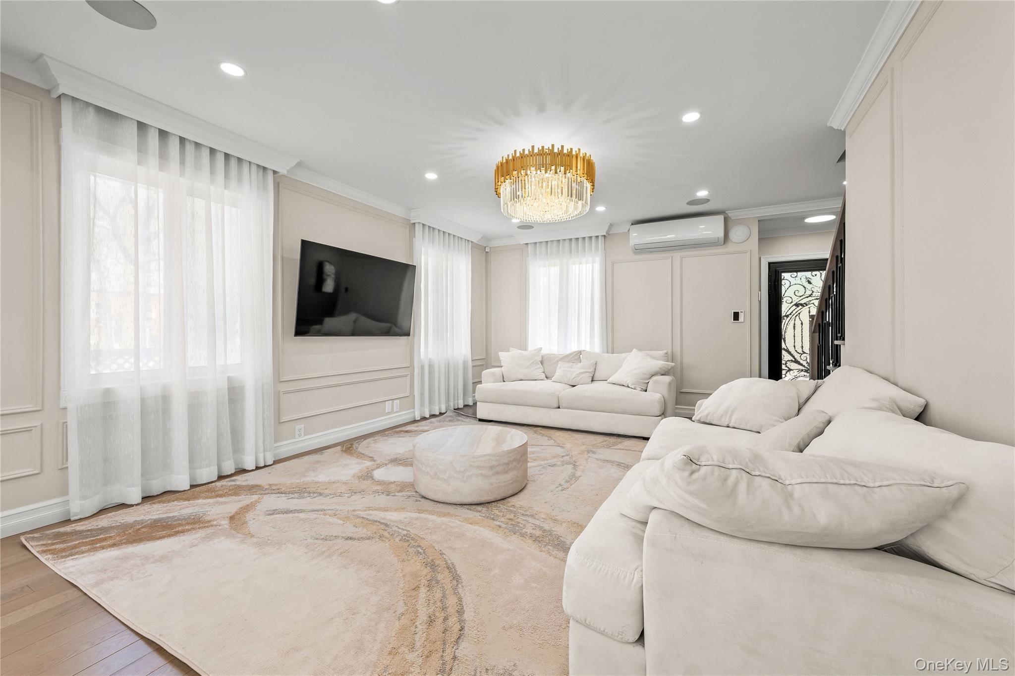 Single Family 193rd Queens, NY 11366, MLS-968834-5