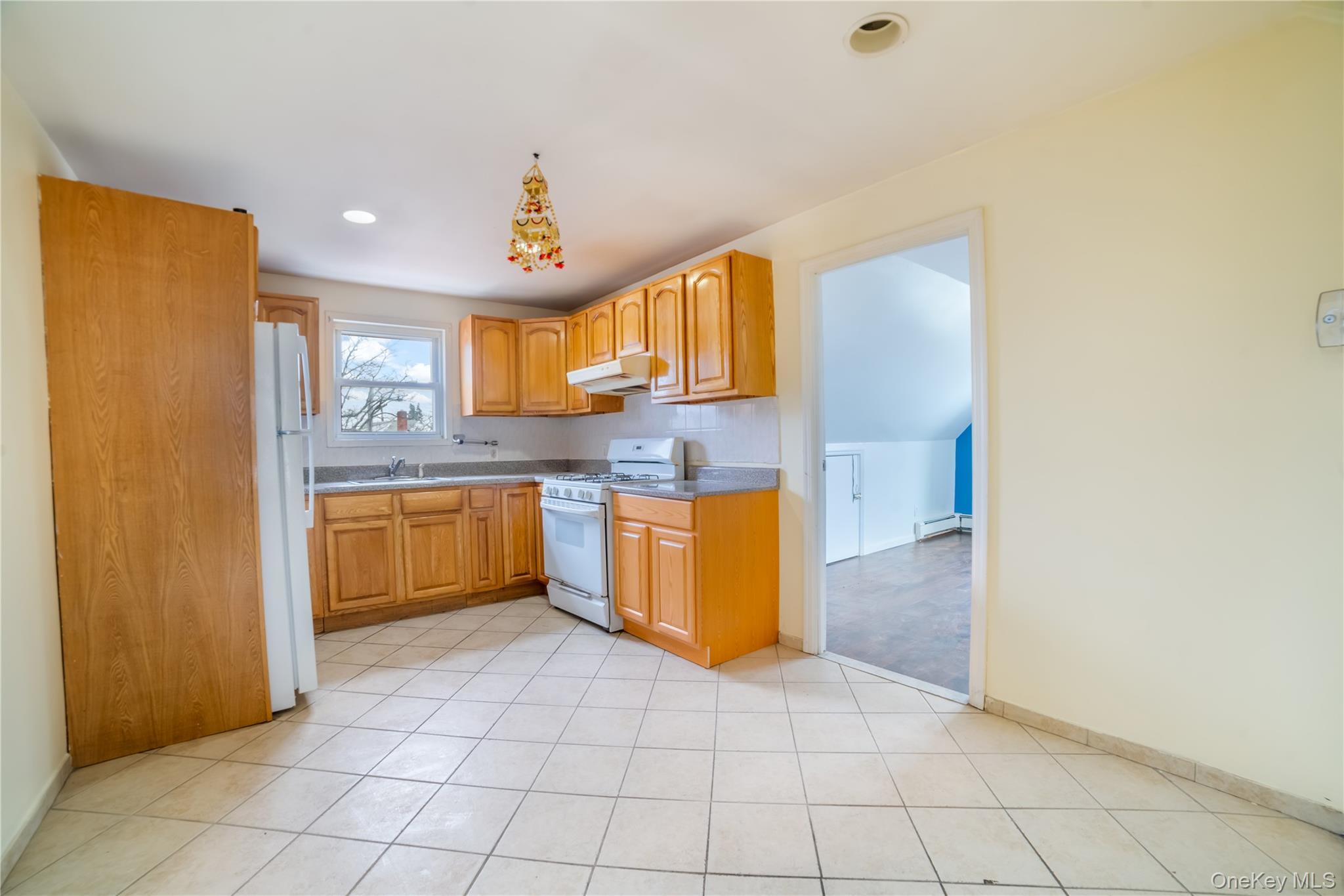 Single Family Winchester Queens, NY 11427, MLS-968850-15