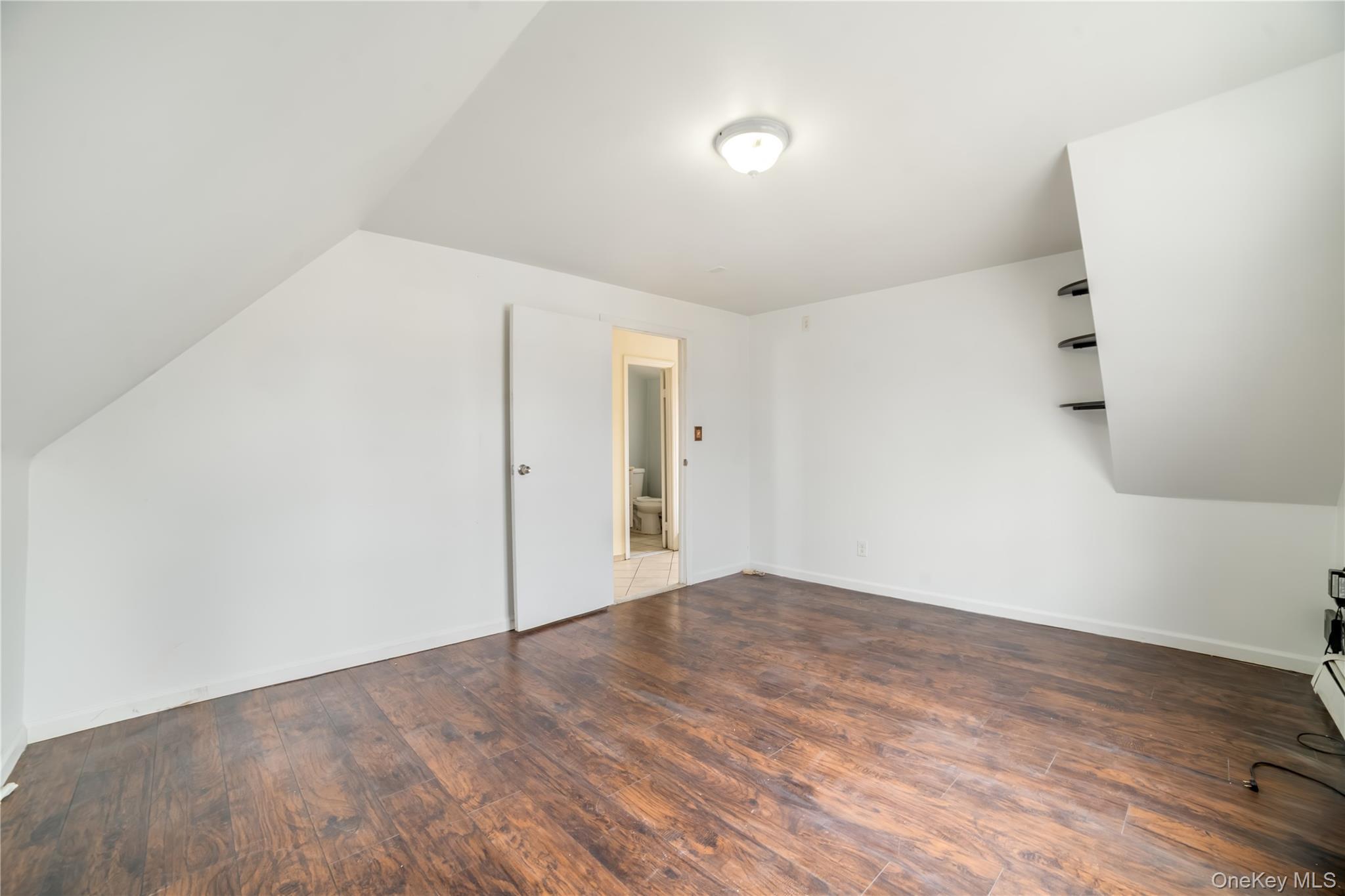 Single Family Winchester Queens, NY 11427, MLS-968850-19