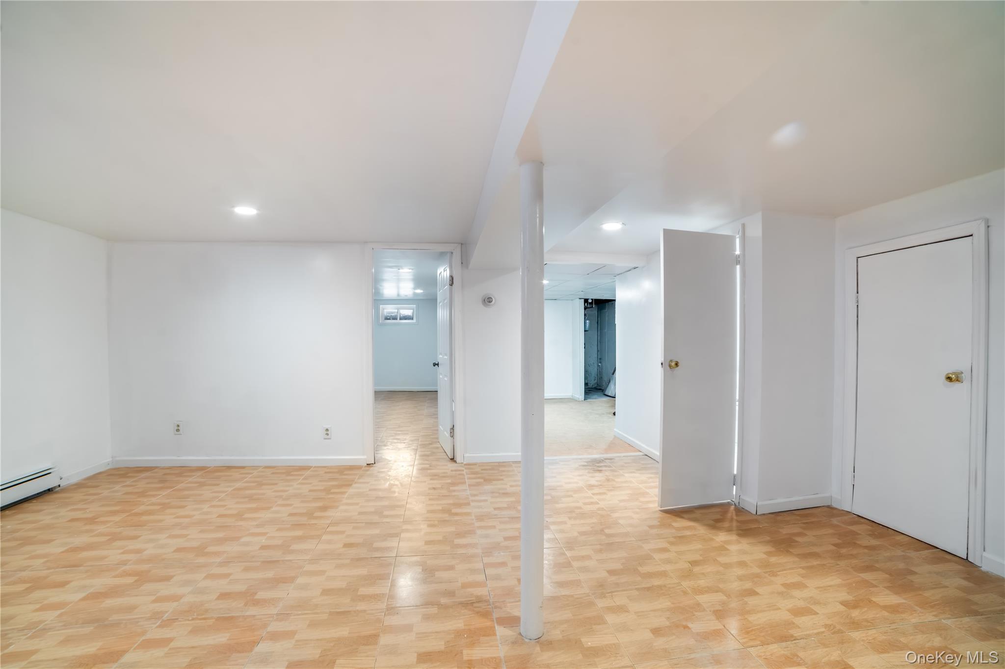 Single Family Winchester Queens, NY 11427, MLS-968850-24