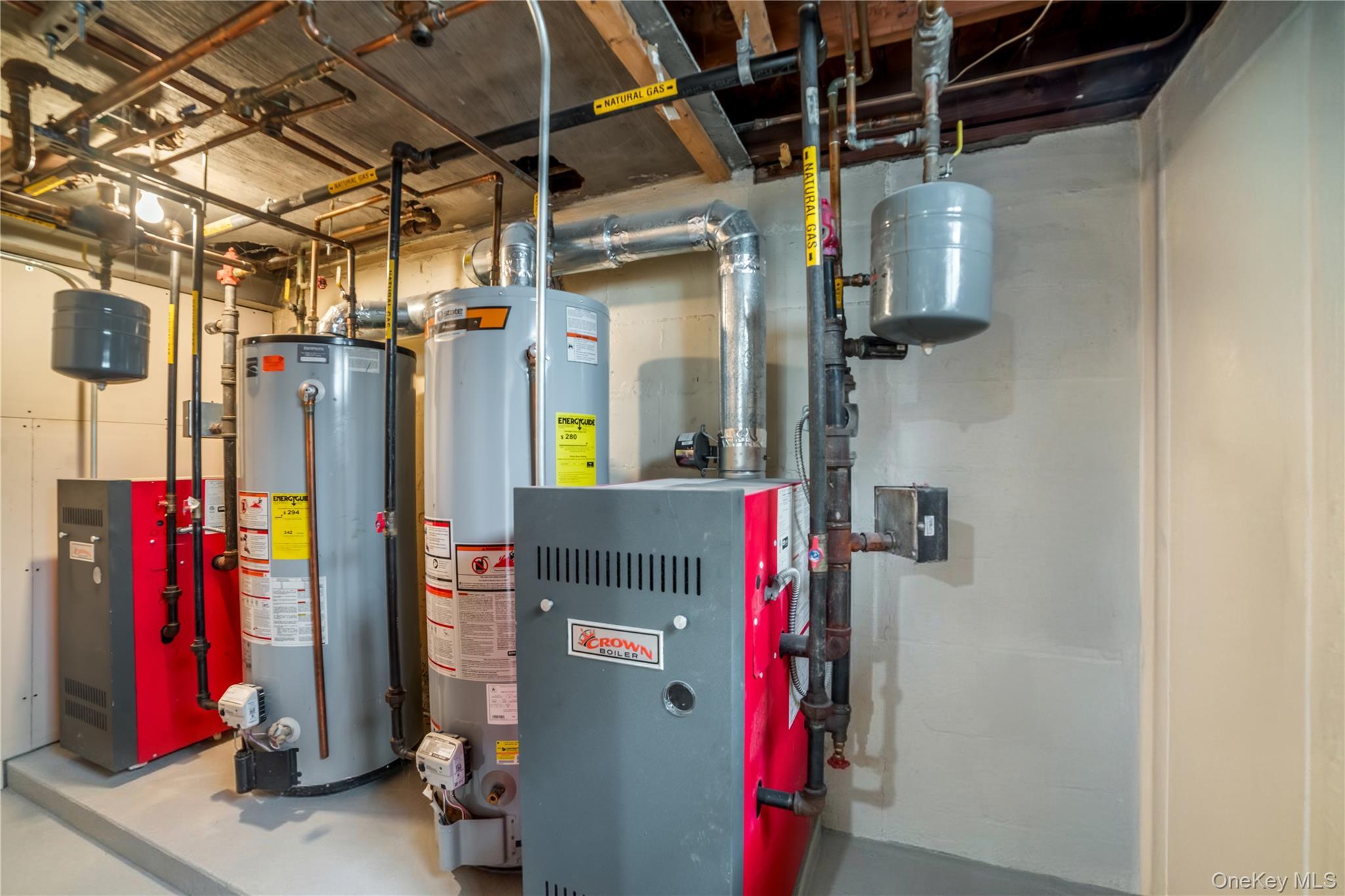 Single Family Winchester Queens, NY 11427, MLS-968850-31