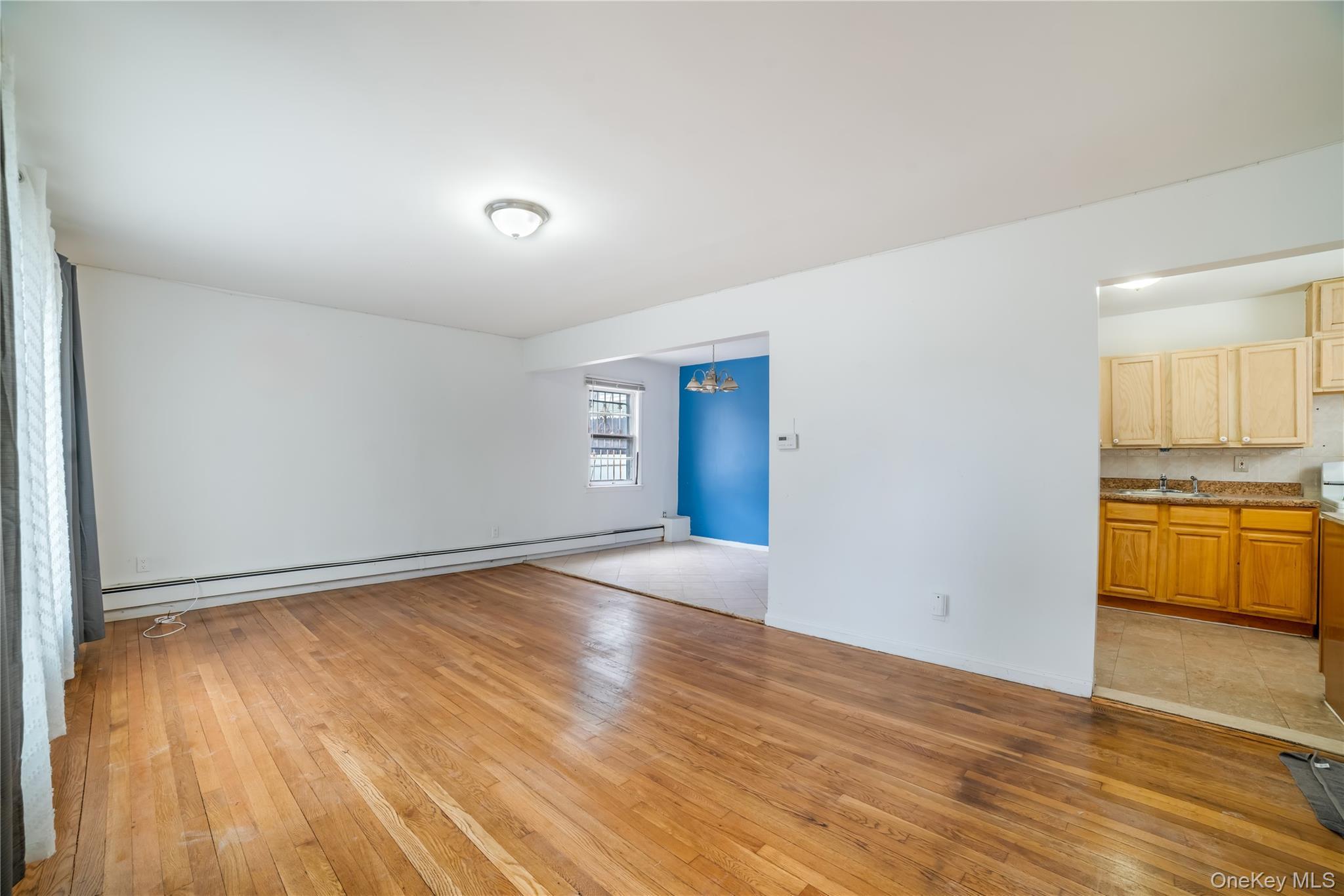 Single Family Winchester Queens, NY 11427, MLS-968850-4