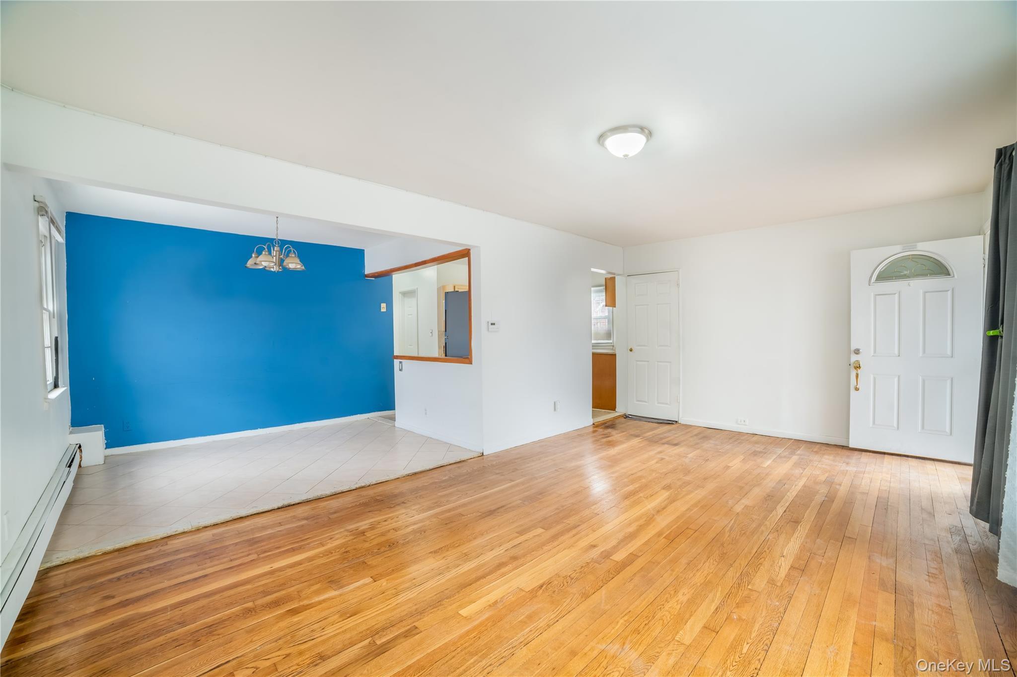 Single Family Winchester Queens, NY 11427, MLS-968850-5