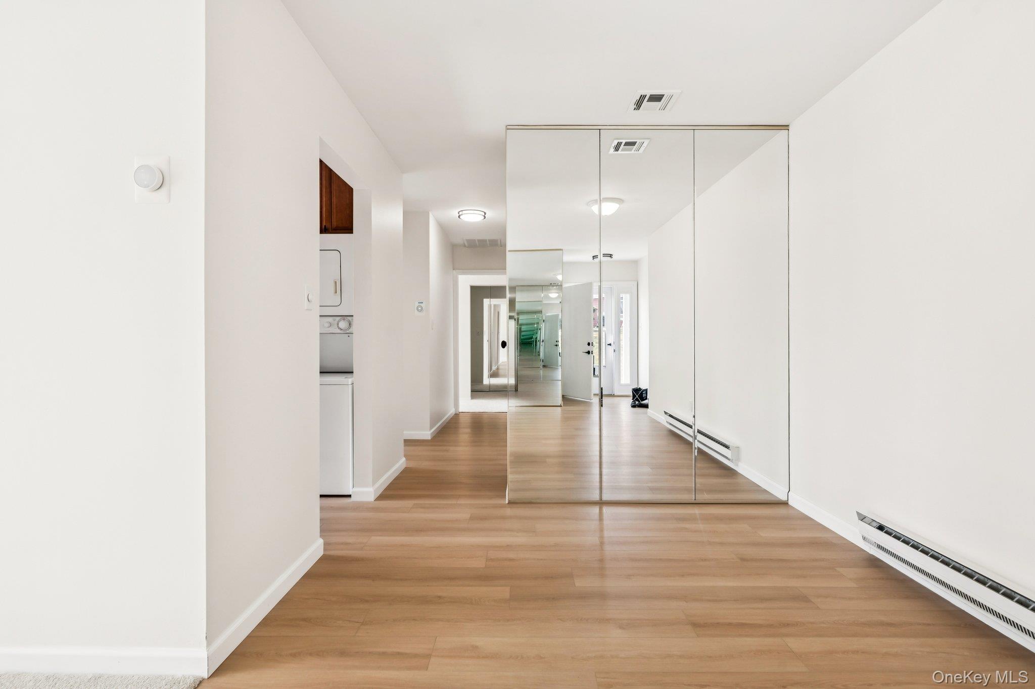 Condo Drew  Suffolk County, NY 11780, MLS-968859-15