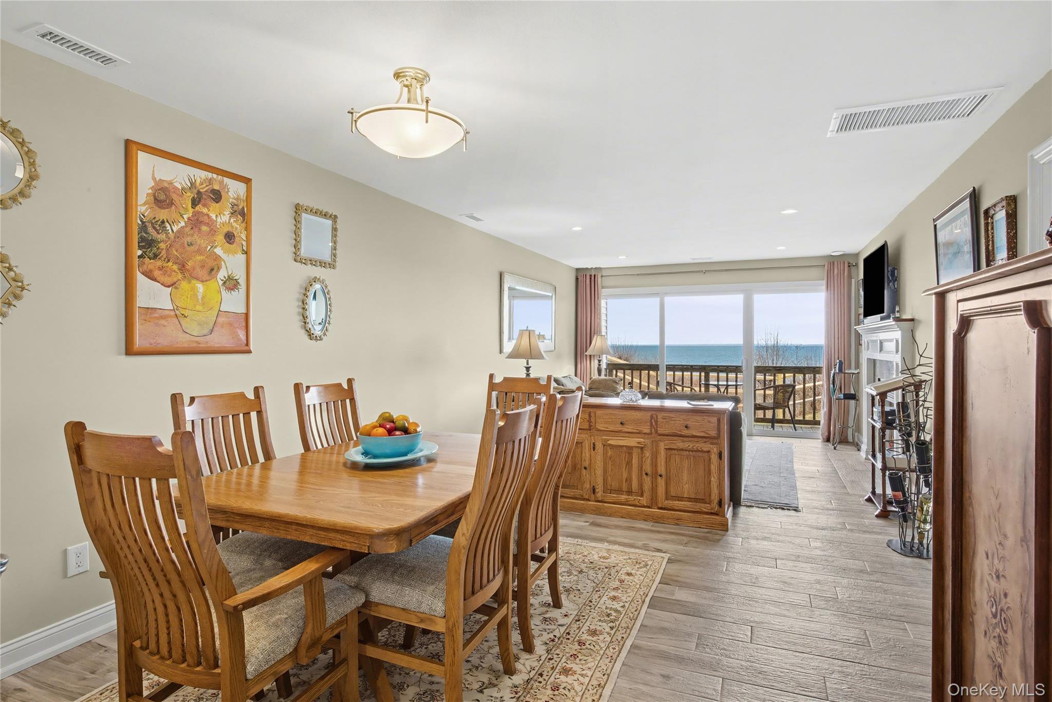 Condo Bluffs Suffolk County, NY 11933, MLS-968860-10