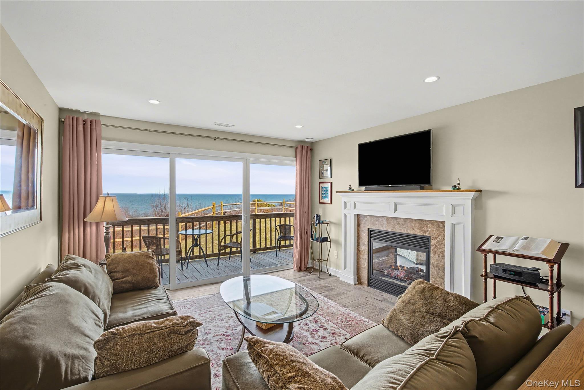 Condo Bluffs Suffolk County, NY 11933, MLS-968860-12