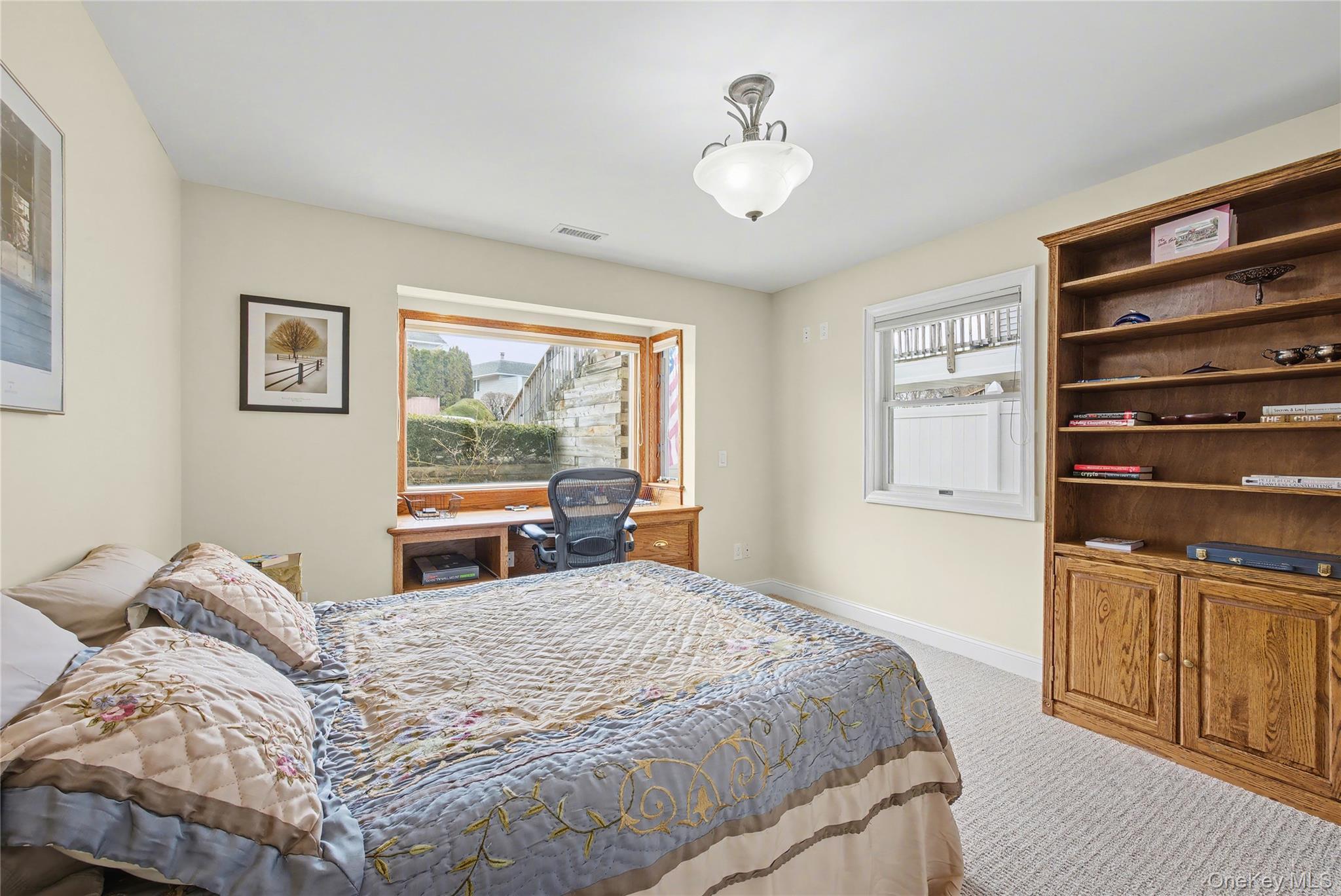 Condo Bluffs Suffolk County, NY 11933, MLS-968860-20