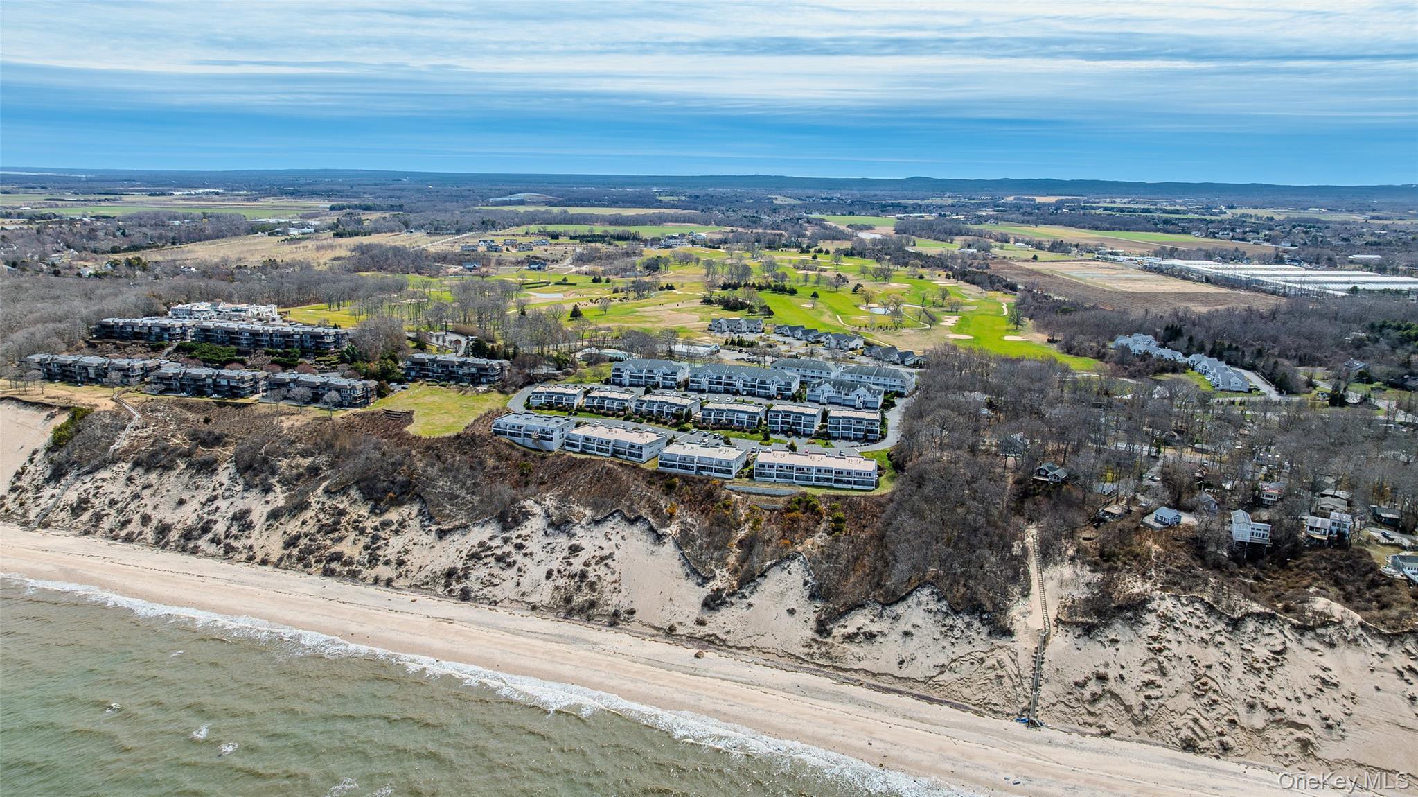 Condo Bluffs Suffolk County, NY 11933, MLS-968860-24