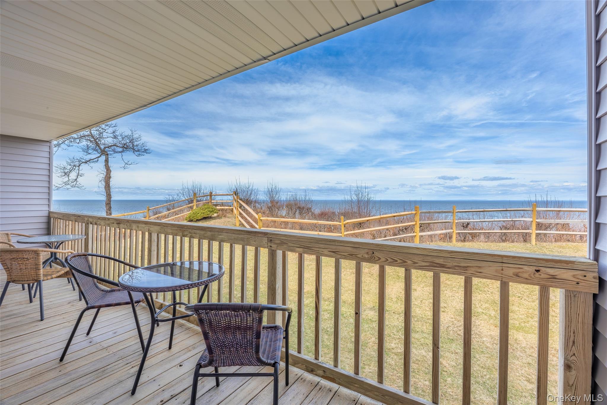 Condo Bluffs Suffolk County, NY 11933, MLS-968860-29