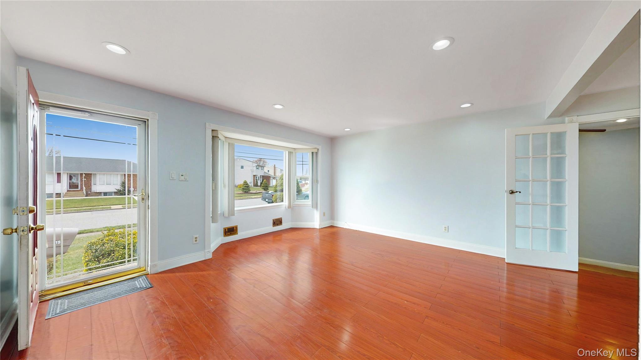 Single Family Lisa  Suffolk County, NY 11729, MLS-968863-5