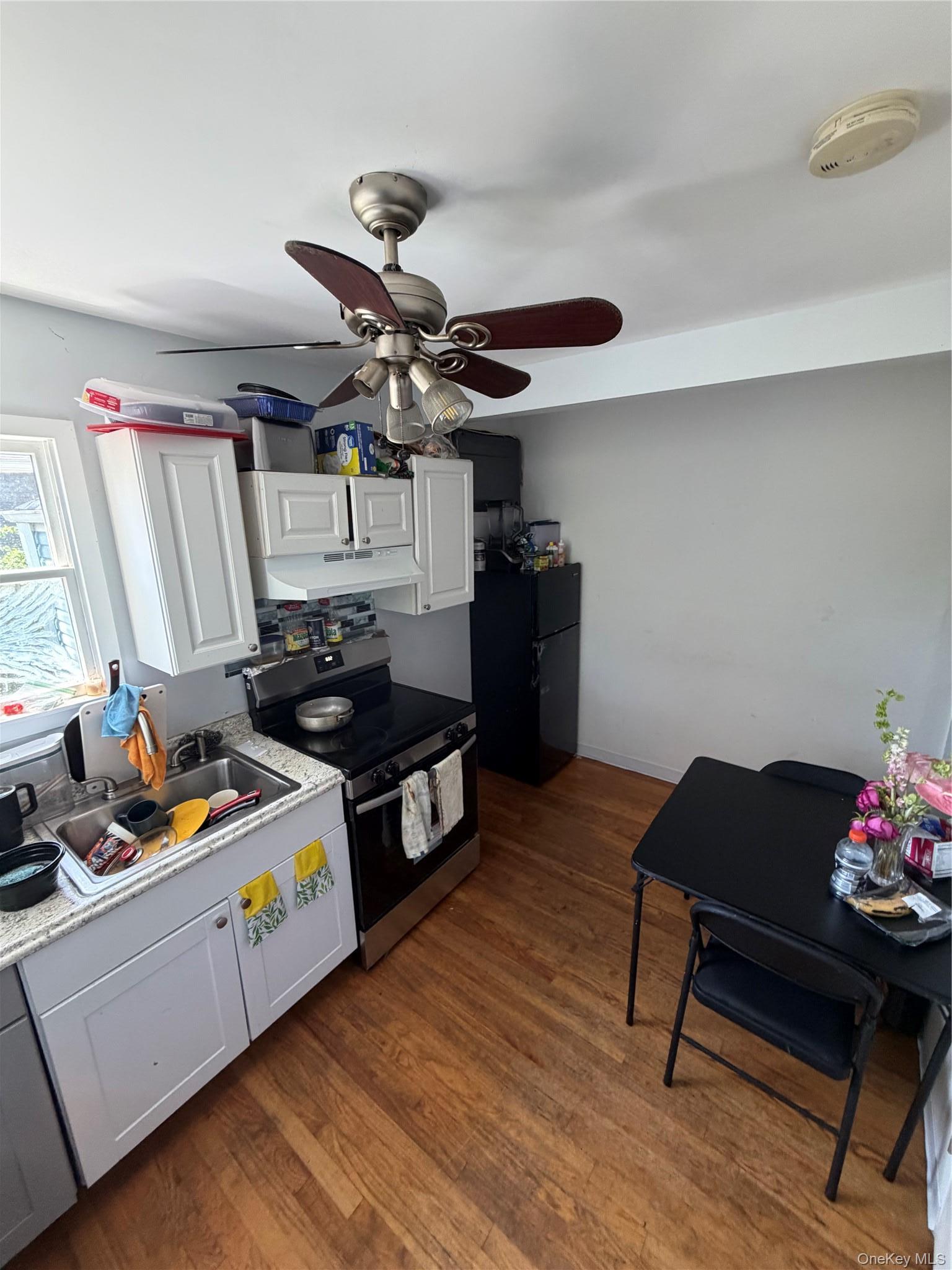 Single Family Eastwood Boulevard  Suffolk County, NY 11720, MLS-968874-30