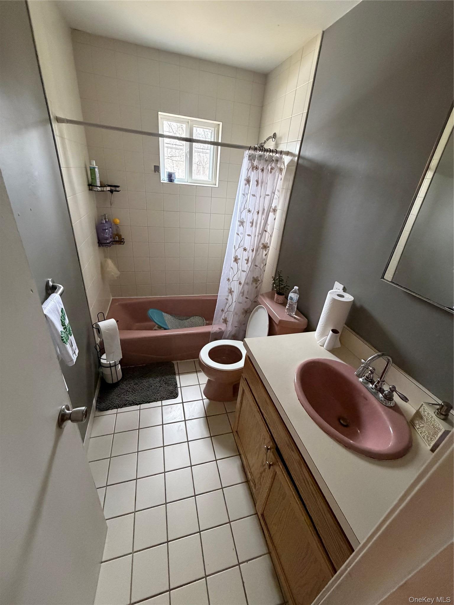 Single Family Eastwood Boulevard  Suffolk County, NY 11720, MLS-968874-5