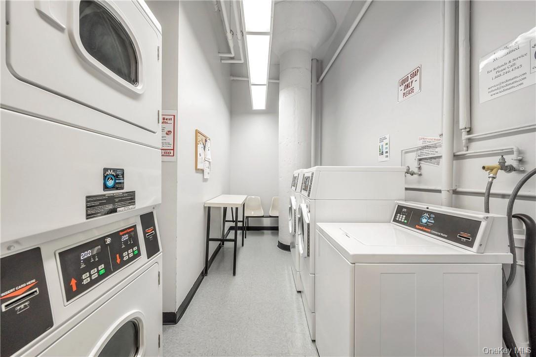 Condo Landmark Westchester County, NY 10573, MLS-968881-13