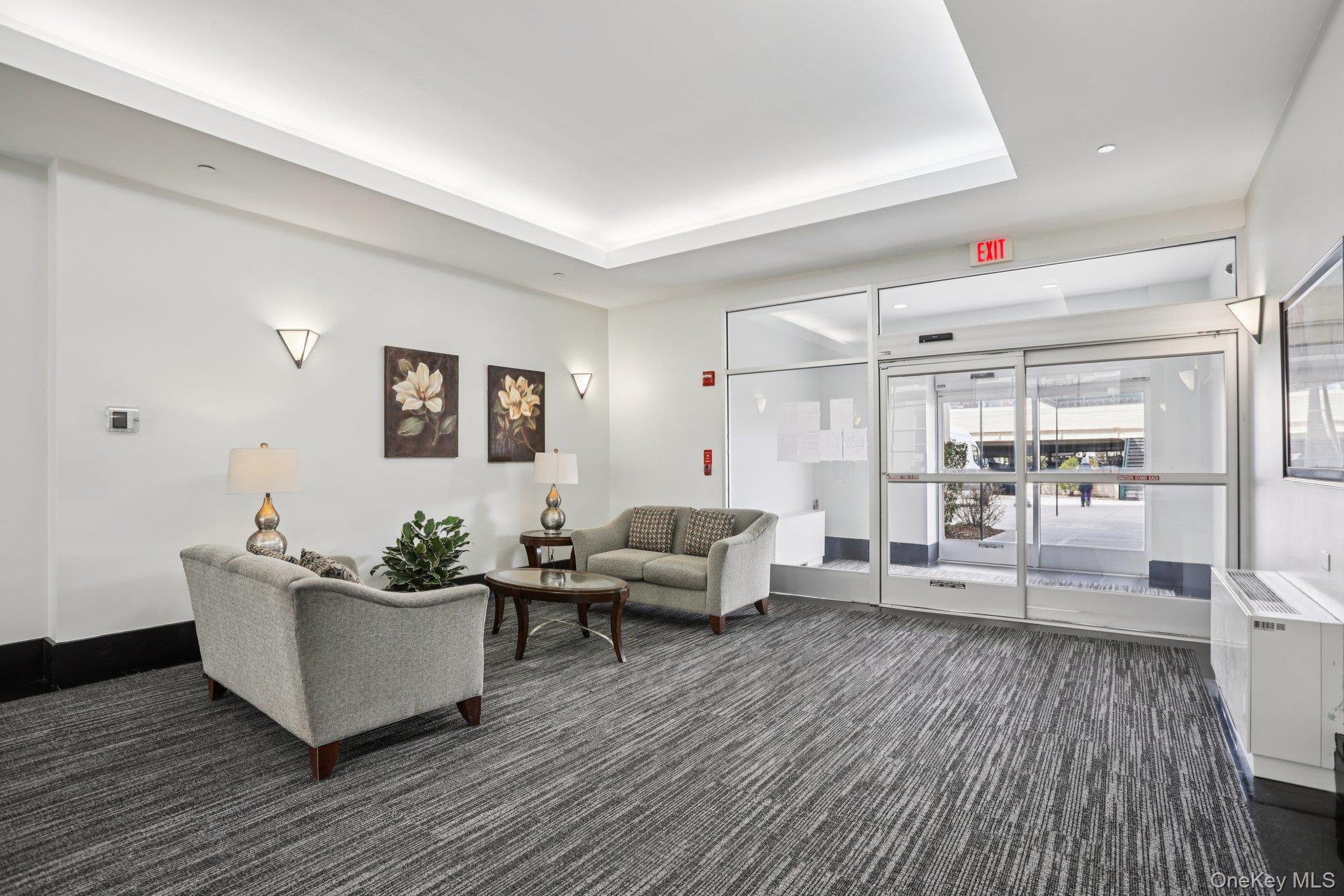 Condo Landmark Westchester County, NY 10573, MLS-968881-16