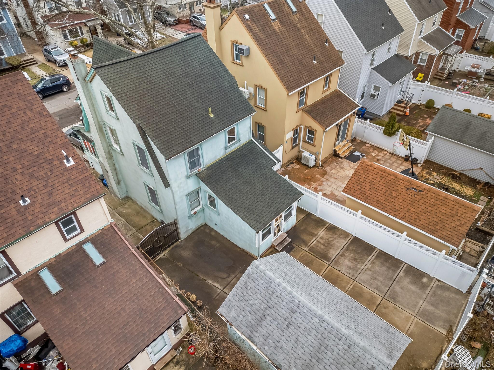 Single Family 86th  Queens, NY 11426, MLS-968884-4