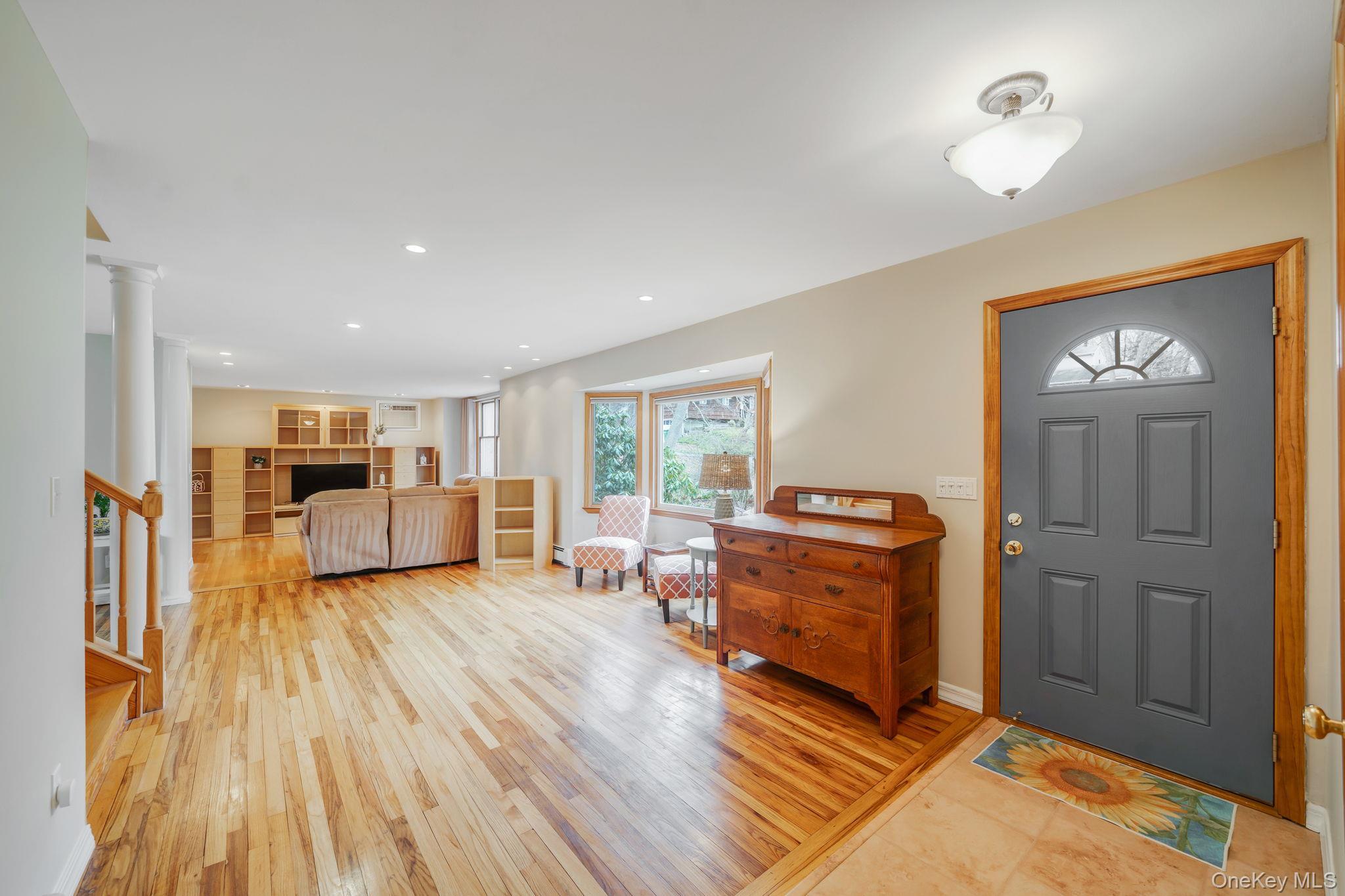 Single Family Dogwood  Suffolk County, NY 11777, MLS-968886-11