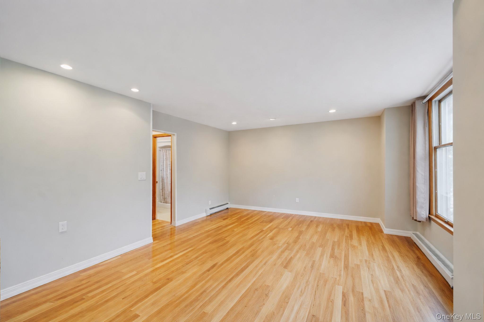 Single Family Dogwood  Suffolk County, NY 11777, MLS-968886-16