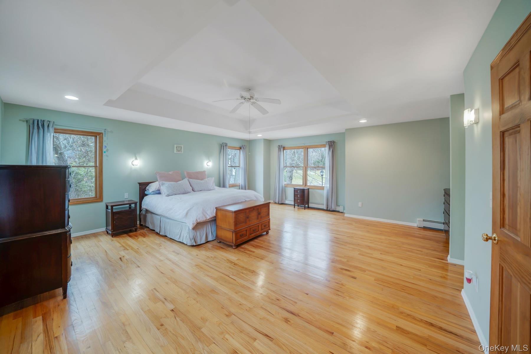 Single Family Dogwood  Suffolk County, NY 11777, MLS-968886-37