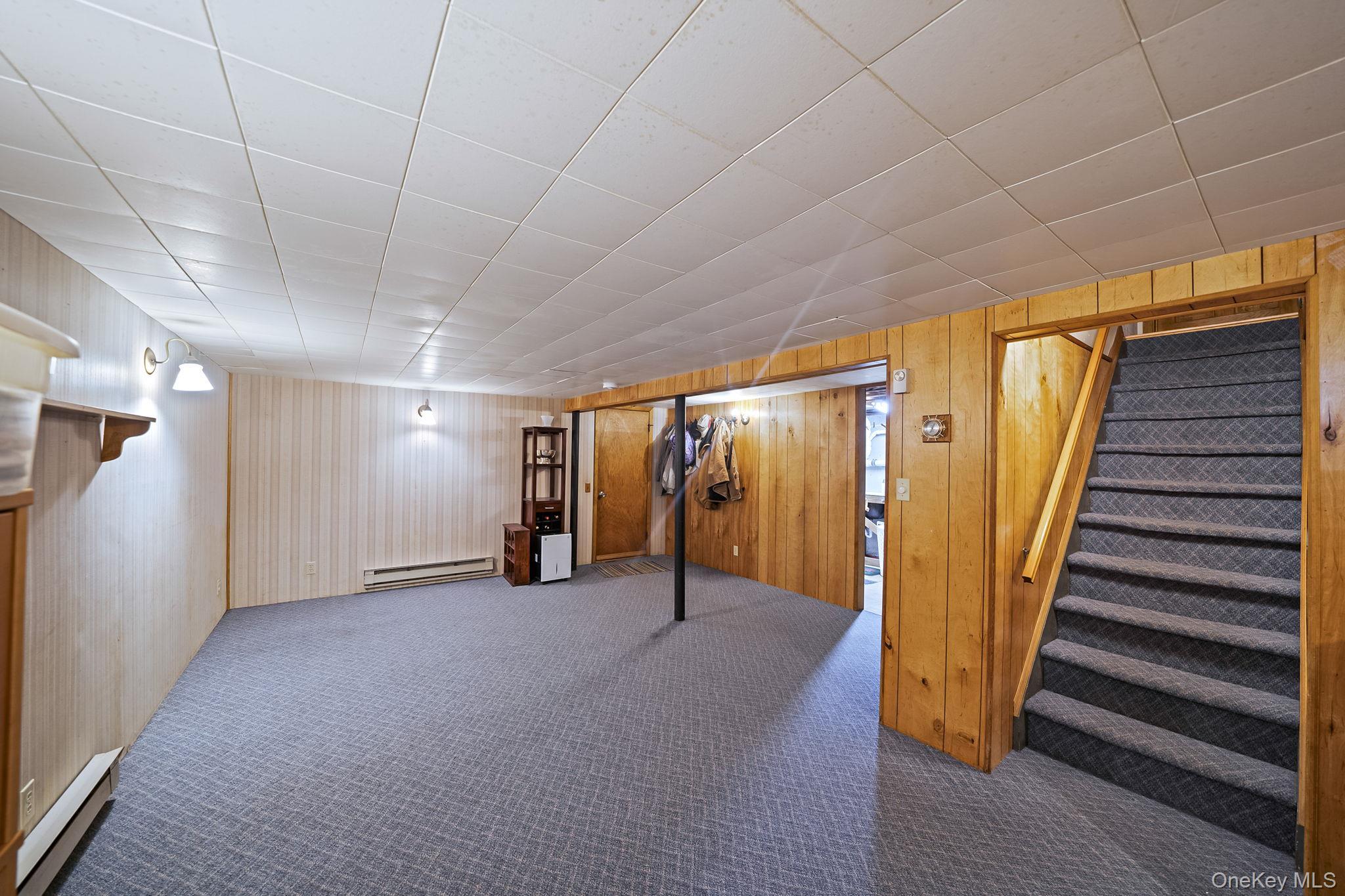 Single Family Dogwood  Suffolk County, NY 11777, MLS-968886-44