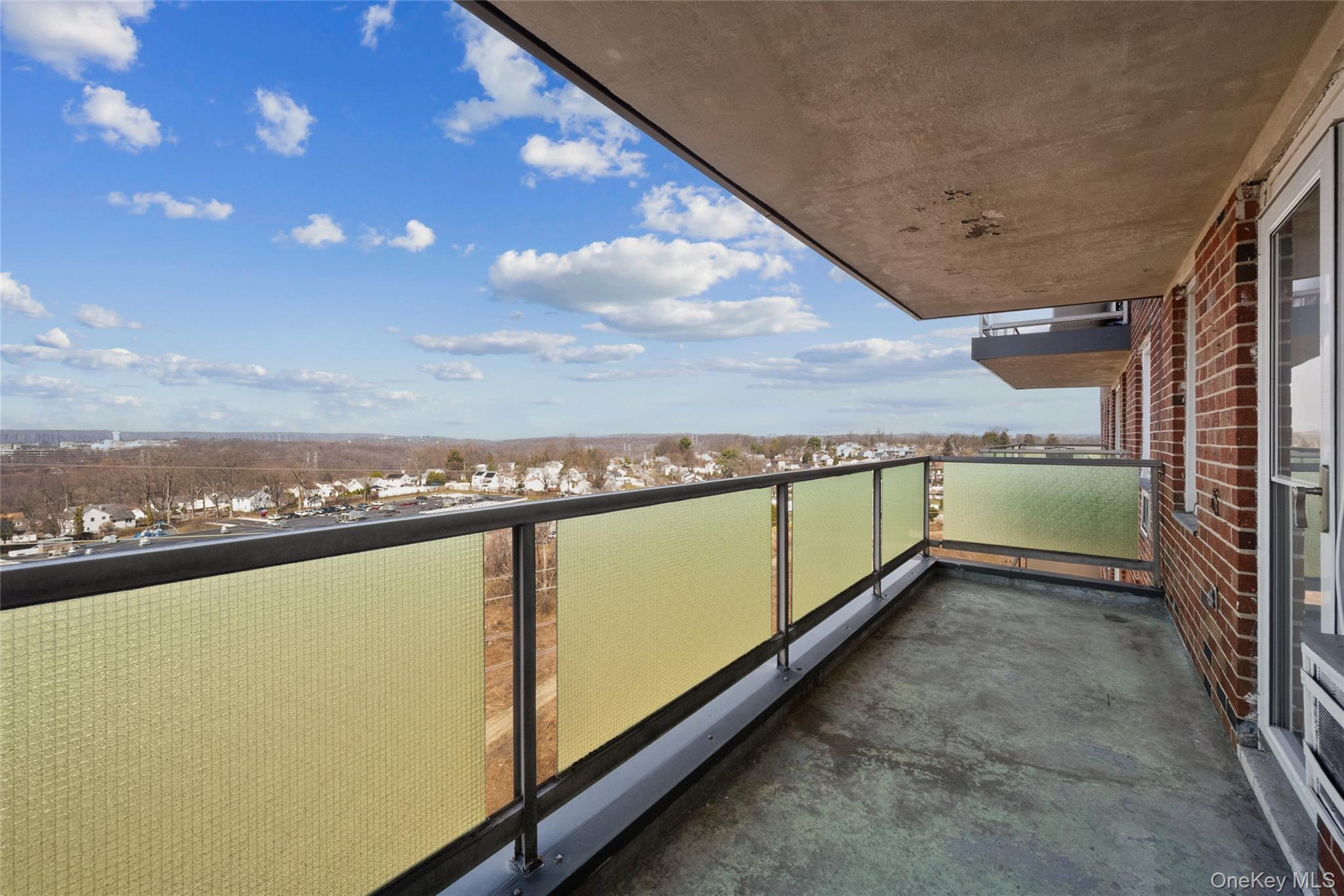 Coop Central Park Avenue  Westchester County, NY 10710, MLS-968894-14