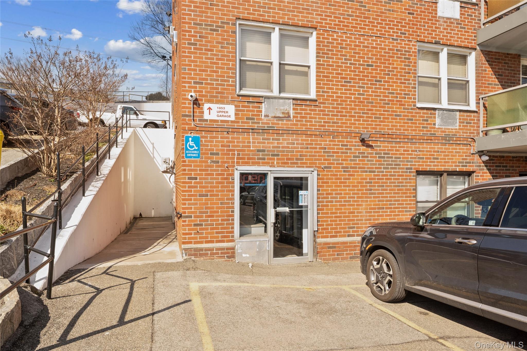 Coop Central Park Avenue  Westchester County, NY 10710, MLS-968894-24