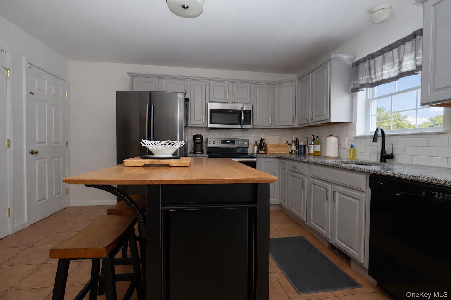 Single Family State Route 17k  Orange County, NY 12549, MLS-968897-13