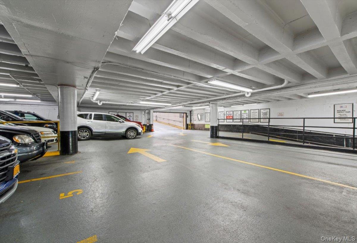 Coop Yellowstone  Queens, NY 11375, MLS-968907-24