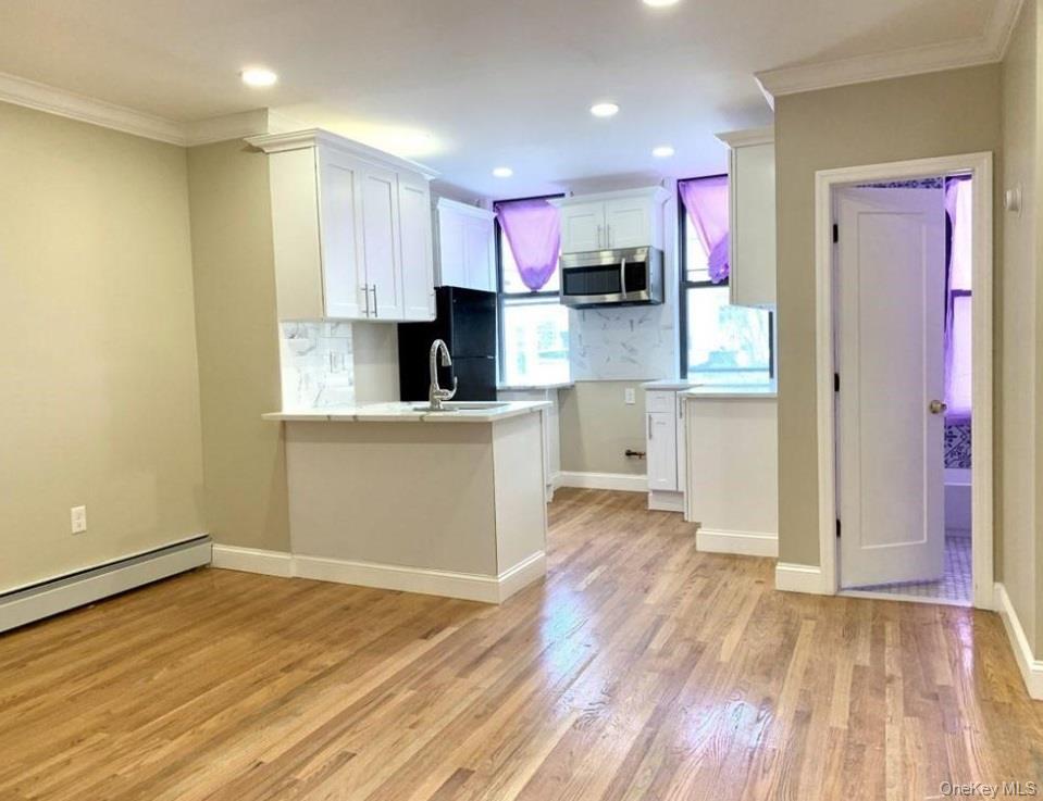 Single Family Bathgate  Bronx, NY 10458, MLS-968909-18