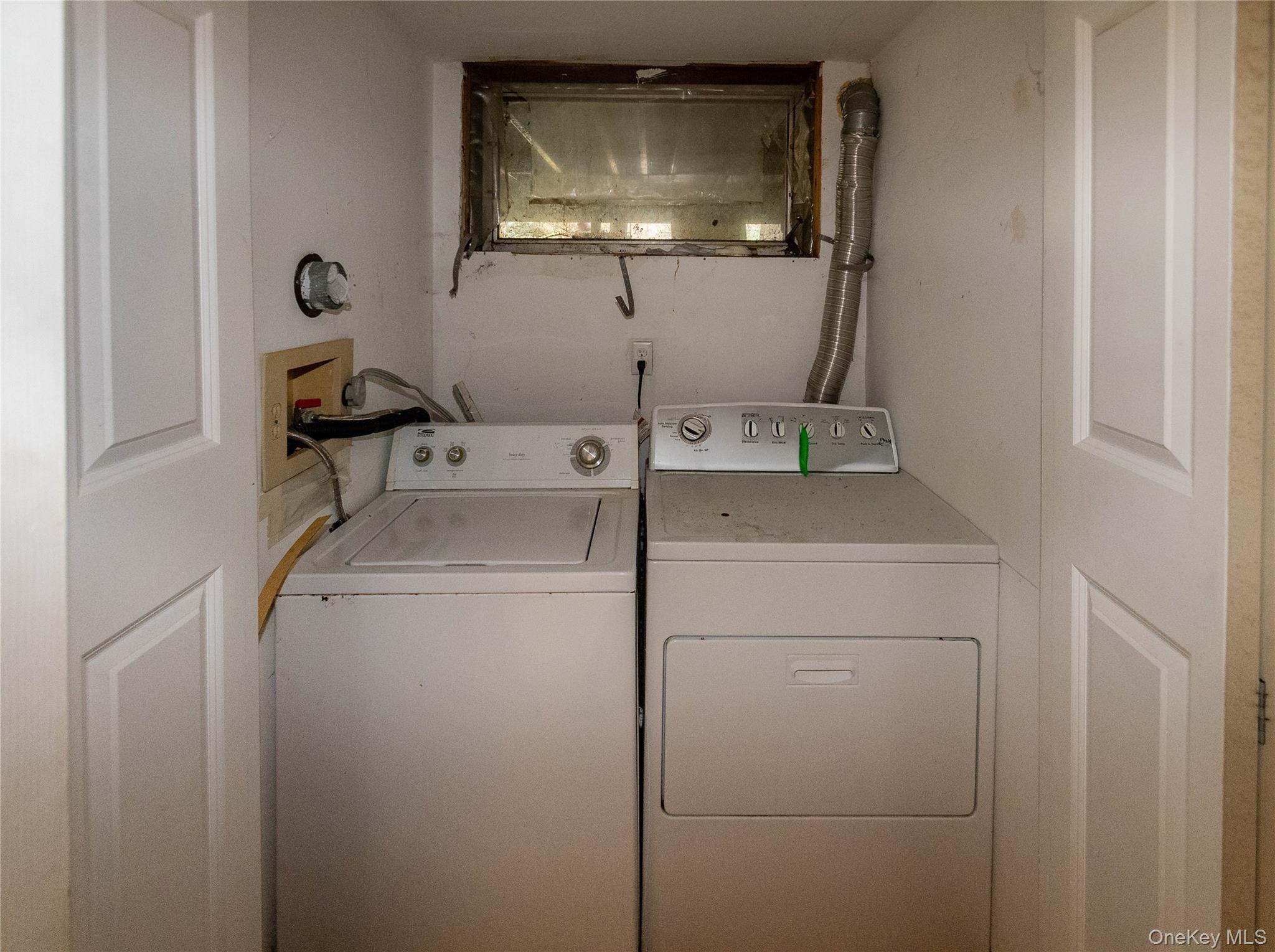 Single Family Faro Ulster County, NY 12515, MLS-968912-16