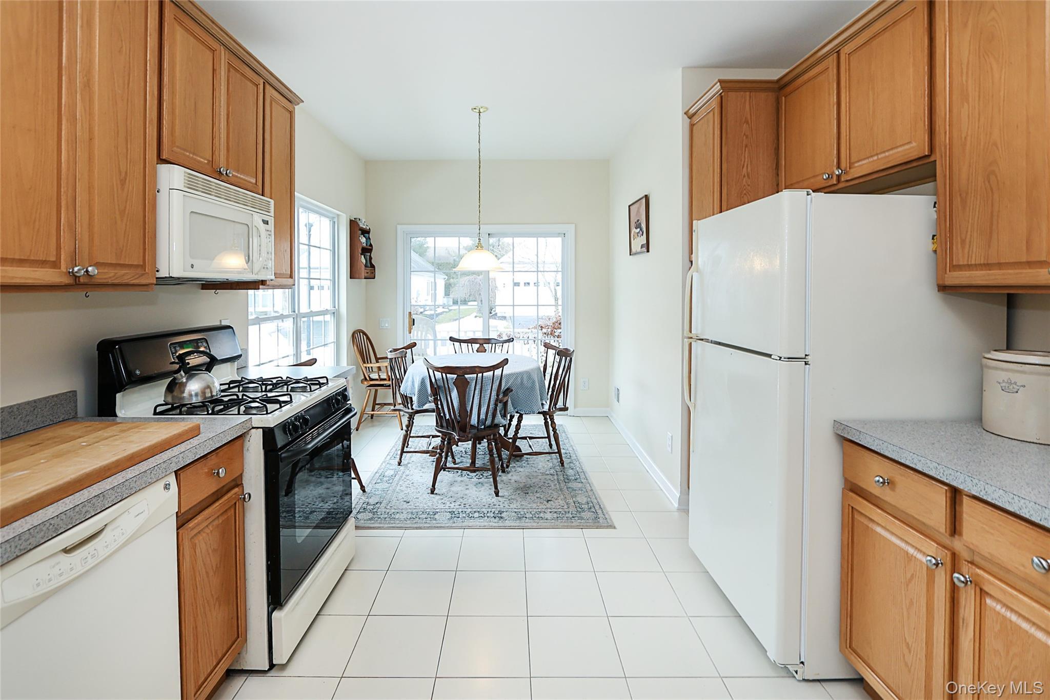 Condo Louden Suffolk County, NY 11766, MLS-968913-13