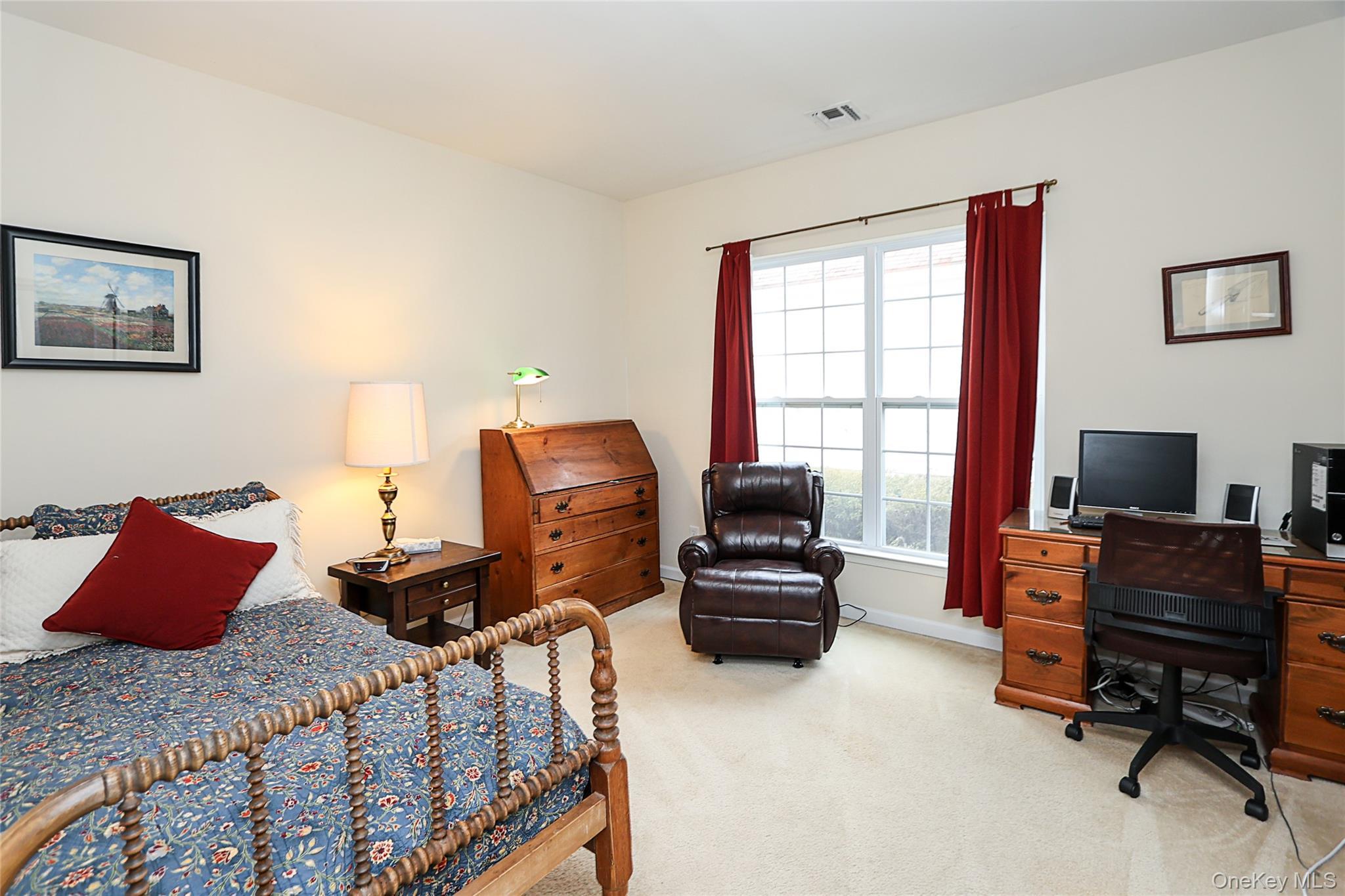 Condo Louden Suffolk County, NY 11766, MLS-968913-20