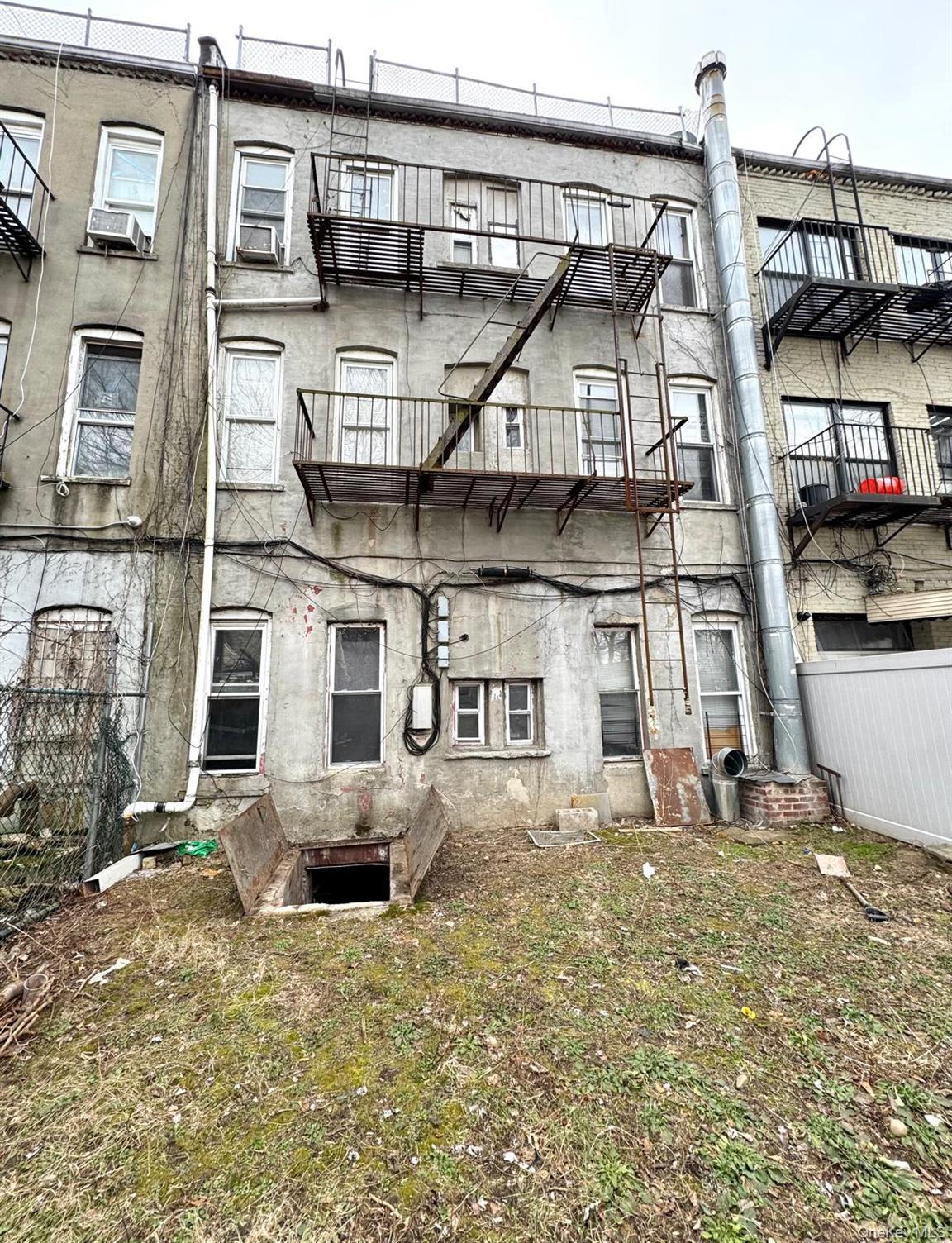 Commercial Sale Fulton Street Brooklyn, NY 11208, MLS-968917-21