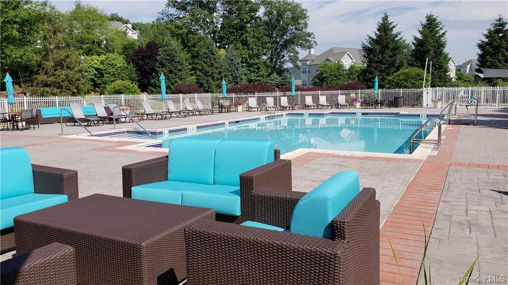 Condo Northview  Westchester County, NY 10566, MLS-968922-23