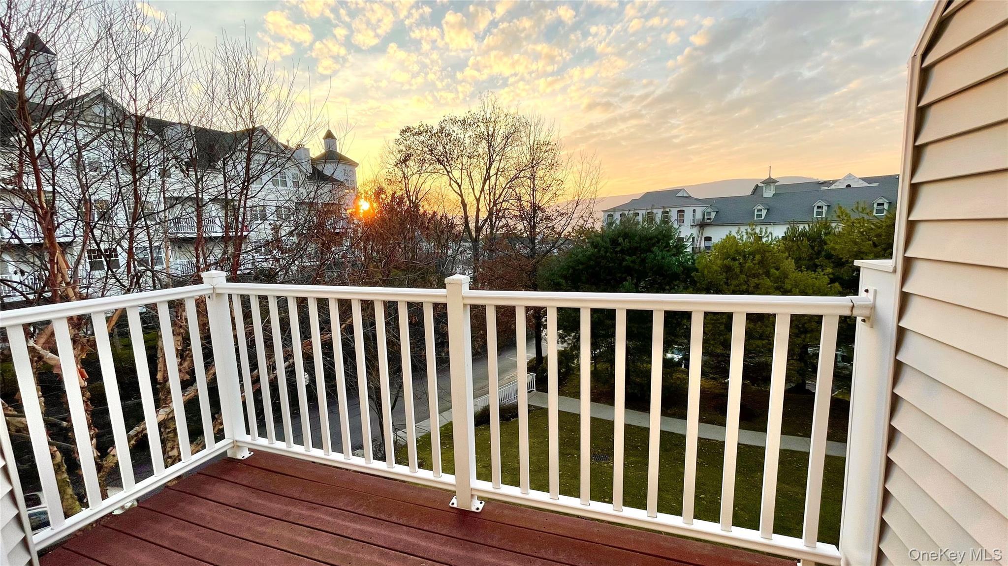 Condo Northview  Westchester County, NY 10566, MLS-968922-6