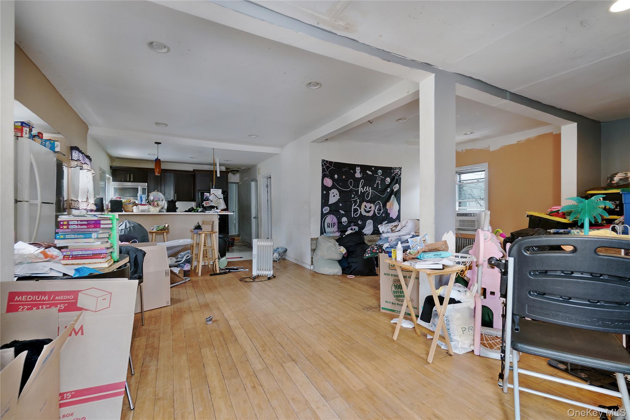 Single Family Bayfield  Queens, NY 11692, MLS-968932-4