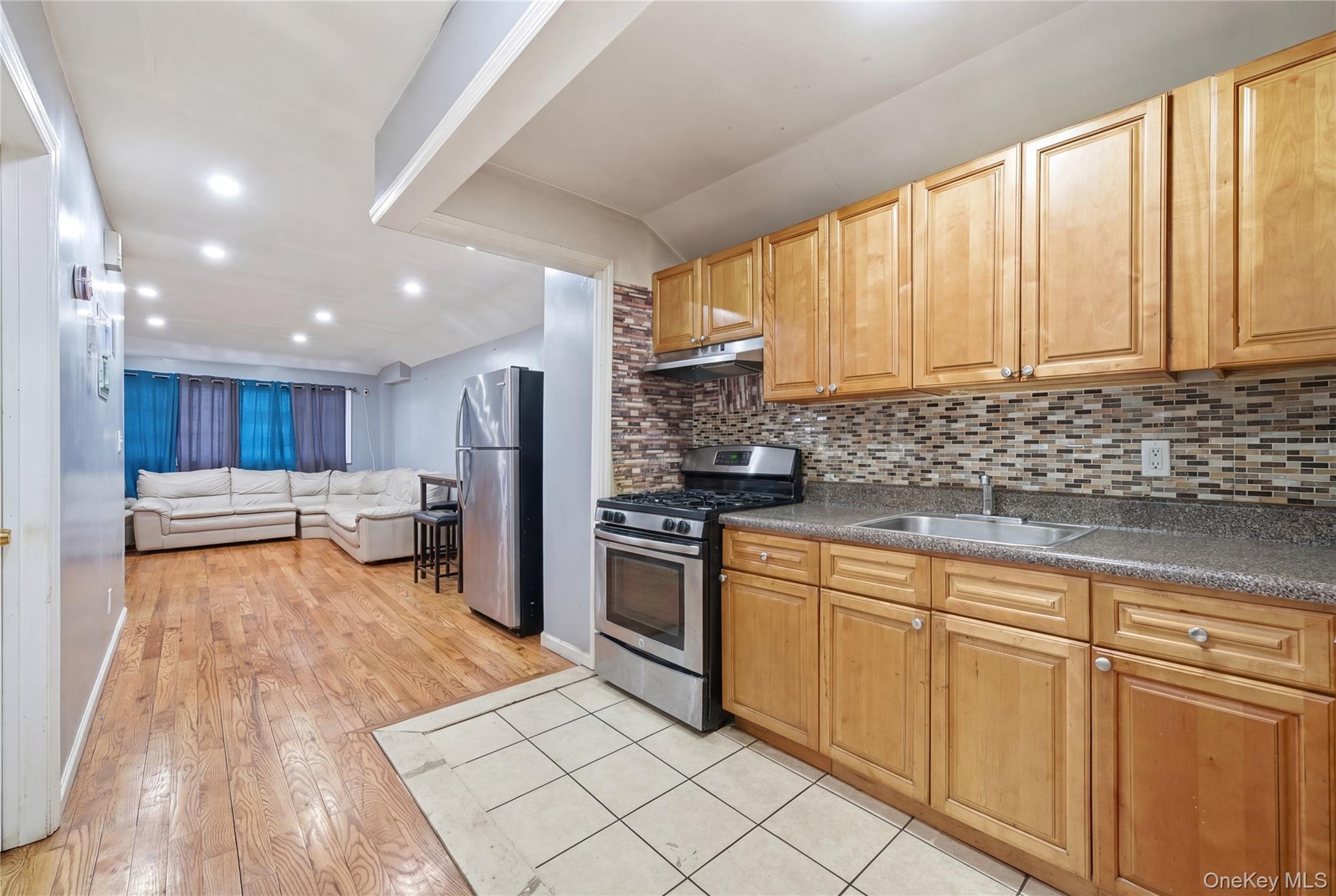 Single Family 229th  Queens, NY 11413, MLS-968933-14