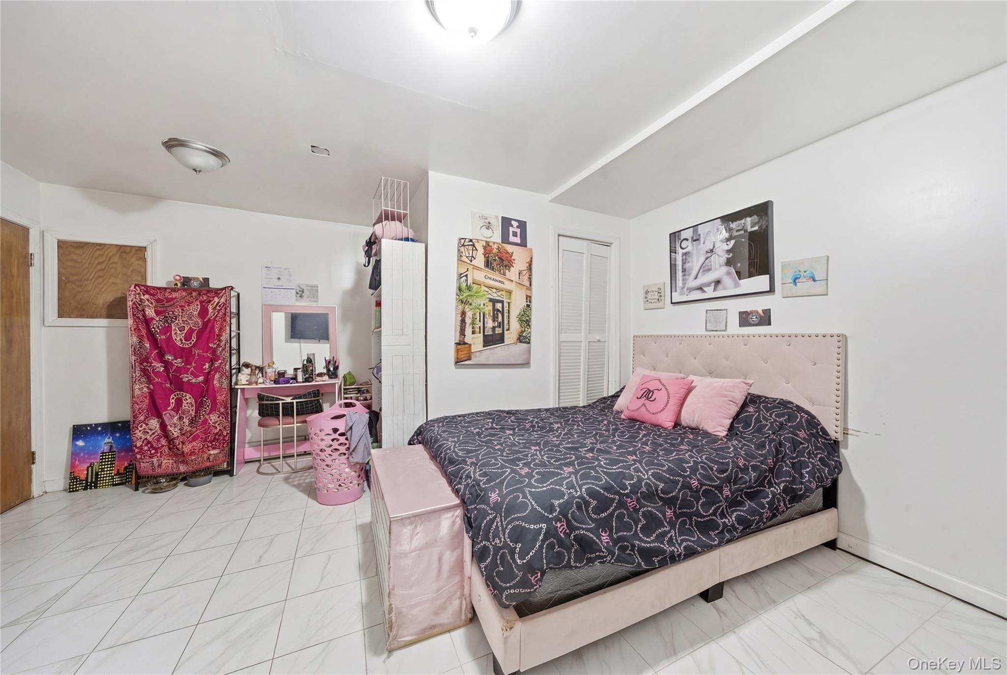 Single Family 229th  Queens, NY 11413, MLS-968933-23