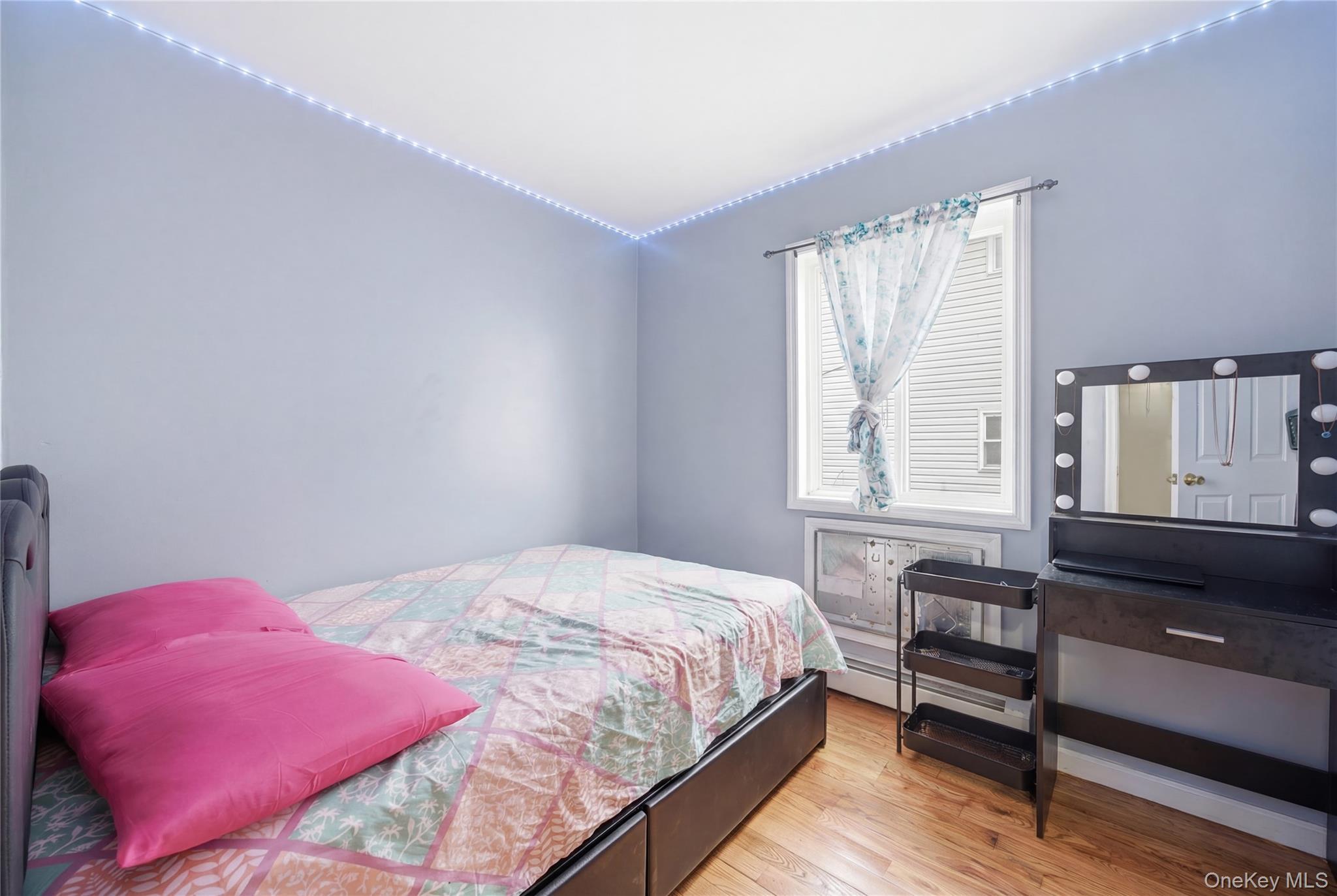 Single Family 229th  Queens, NY 11413, MLS-968933-9