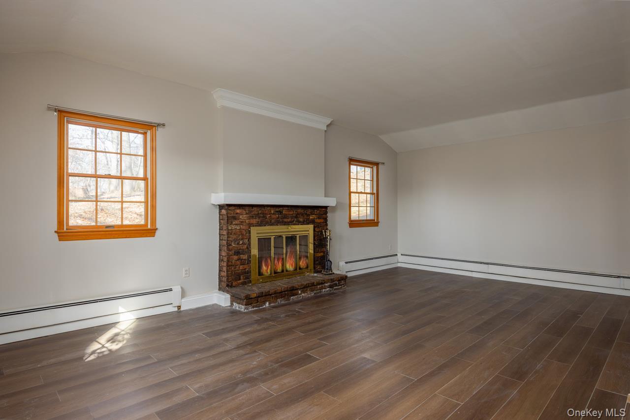 Single Family Dutch  Rockland County, NY 10994, MLS-968934-14