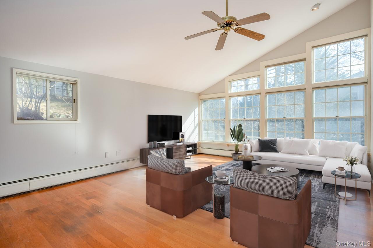 Single Family Dutch  Rockland County, NY 10994, MLS-968934-26