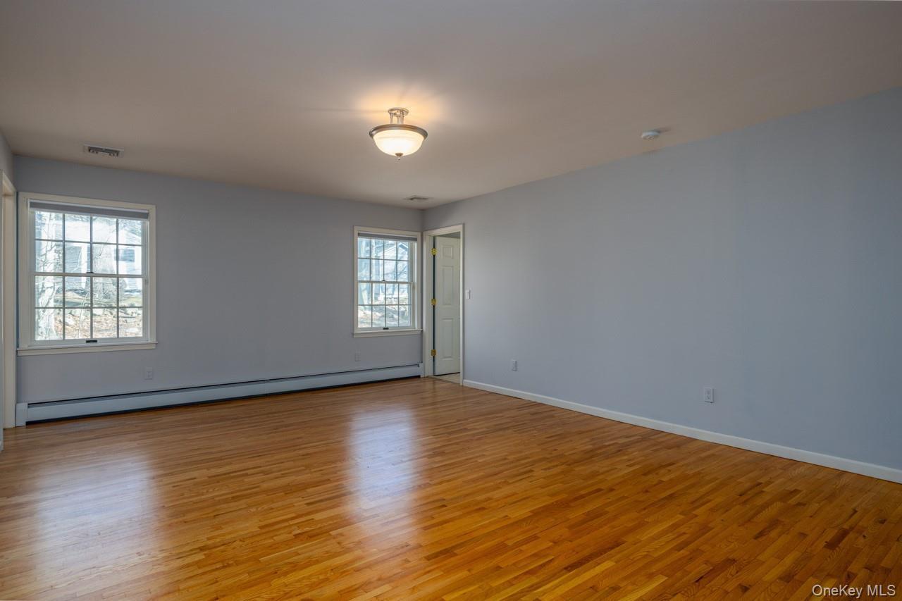 Single Family Dutch  Rockland County, NY 10994, MLS-968934-29