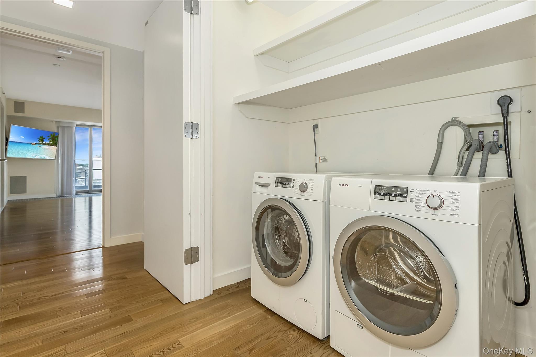 Condo Prince  Queens, NY 11354, MLS-968948-18