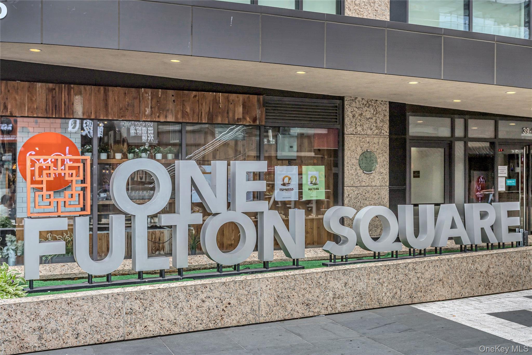 Condo Prince  Queens, NY 11354, MLS-968948-2