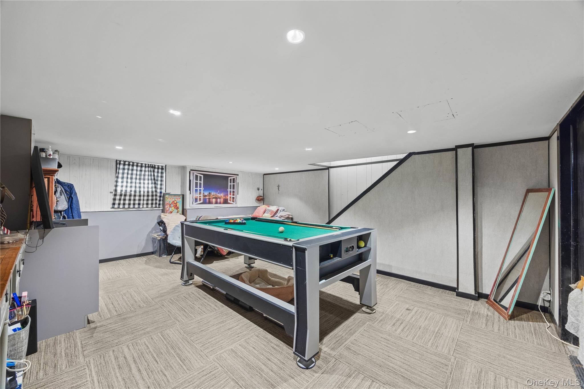 Single Family Moquette  Westchester County, NY 10703, MLS-968949-18