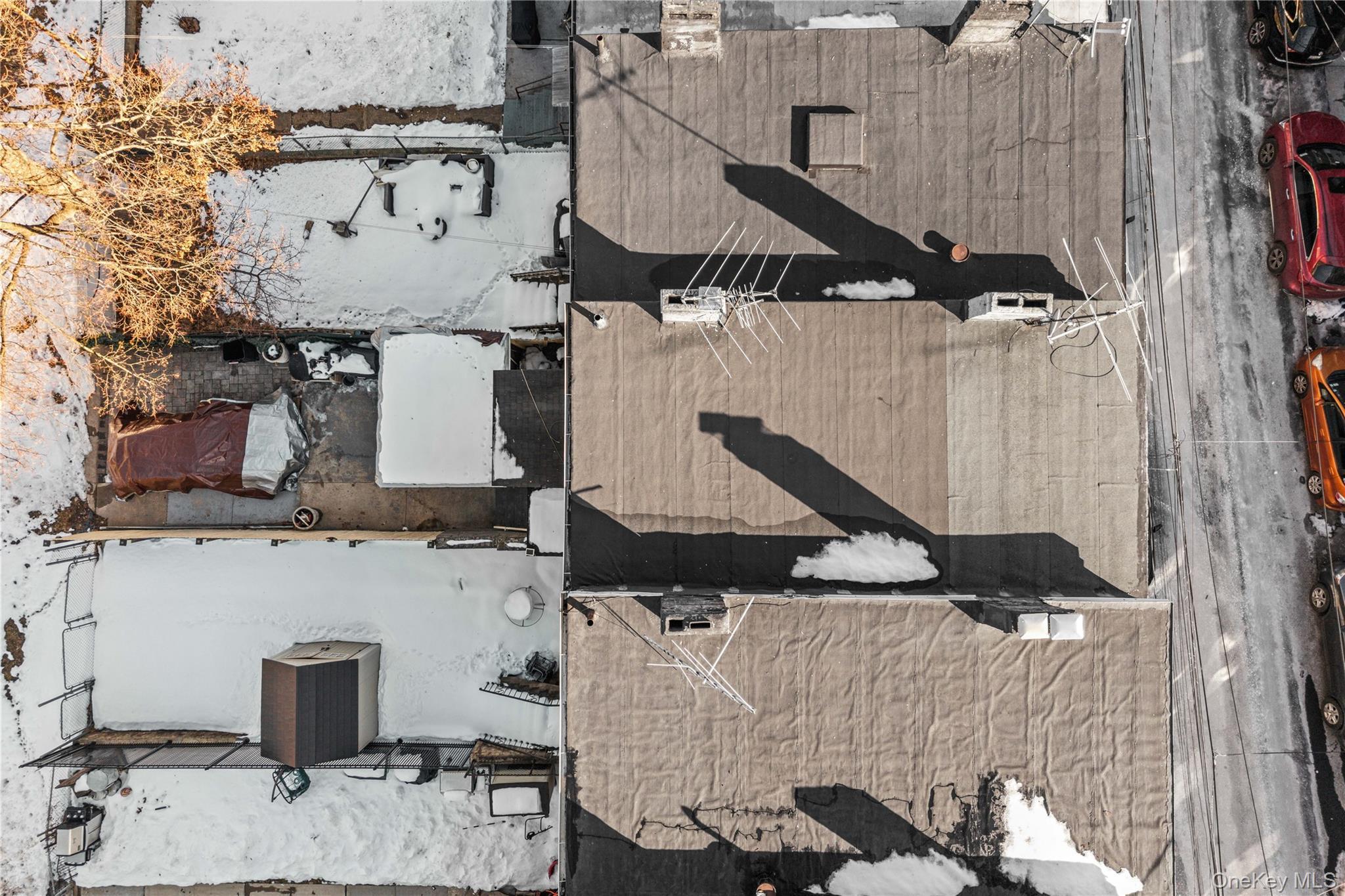 Single Family Moquette  Westchester County, NY 10703, MLS-968949-23