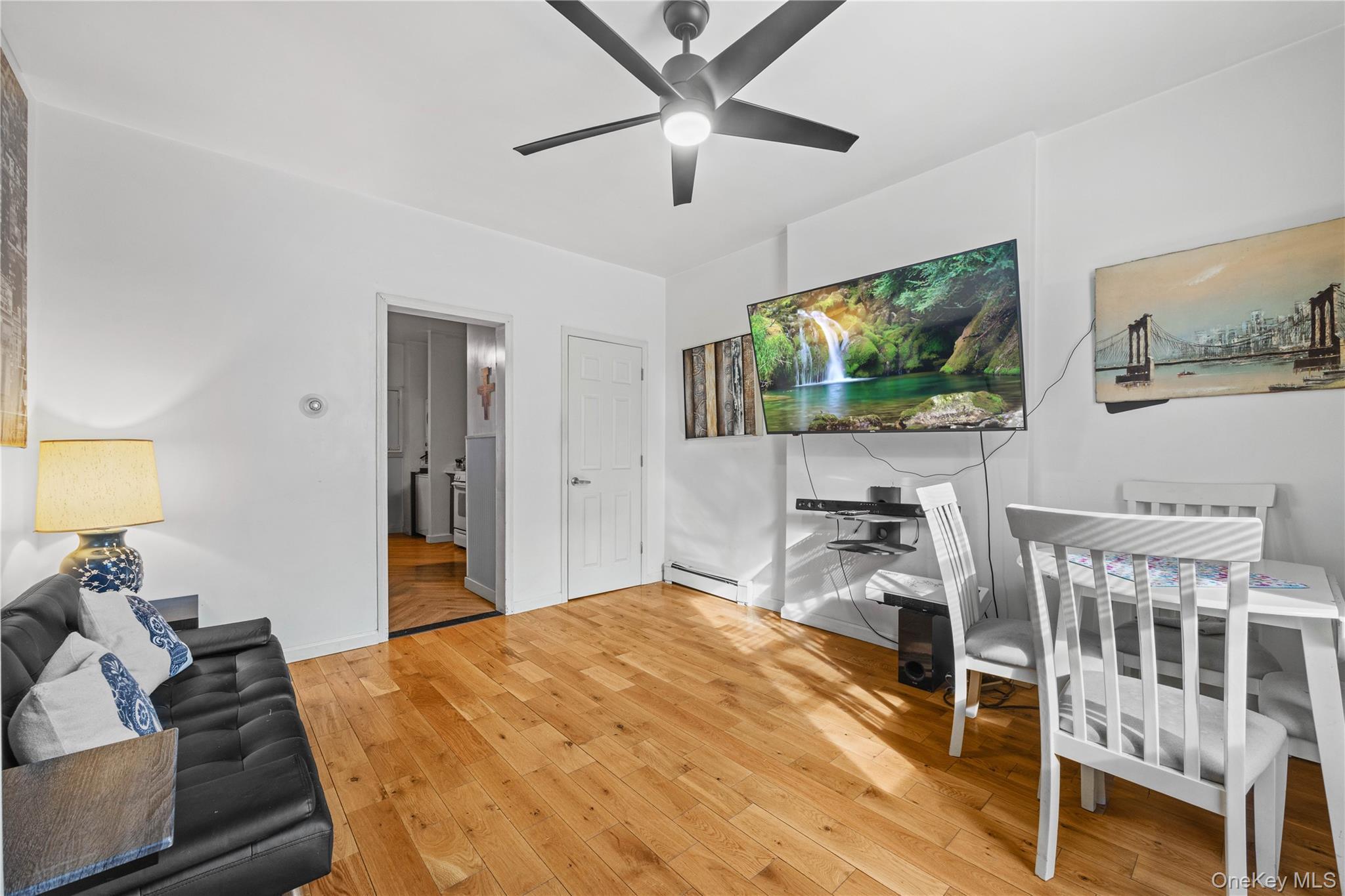 Single Family Moquette  Westchester County, NY 10703, MLS-968949-7