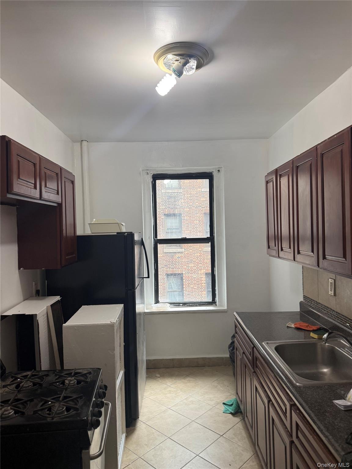 Coop Anderson  Bronx, NY 10452, MLS-968975-13